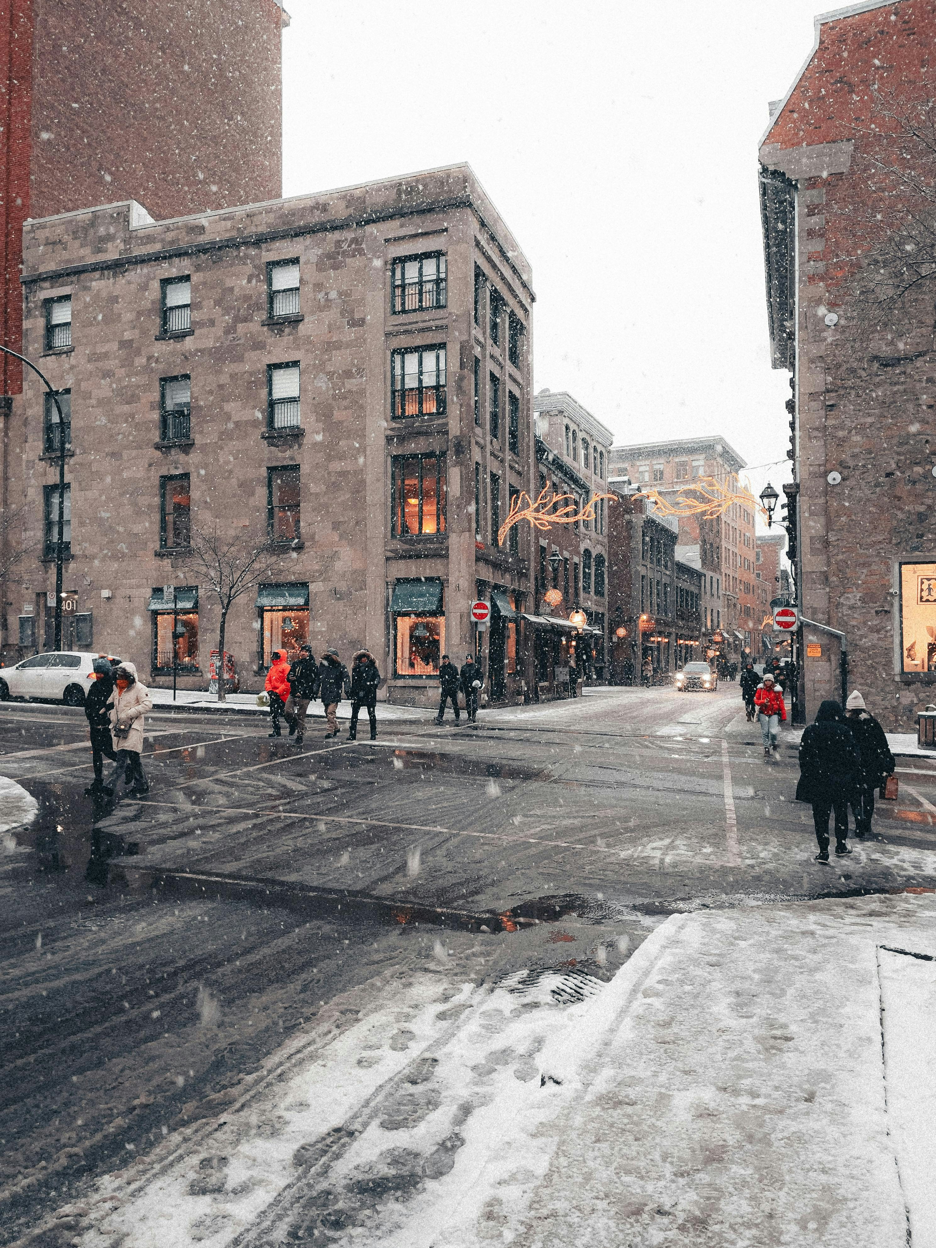 Photo by allenboguslavsky