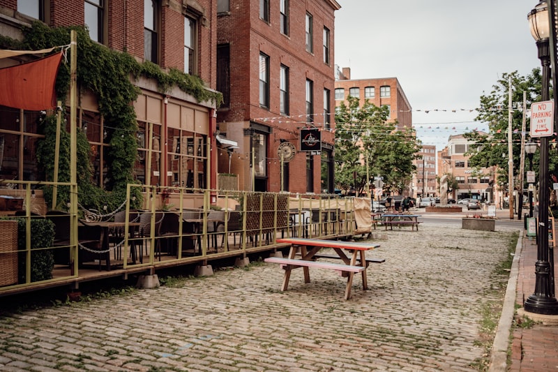 What makes a waterfront stay in Portland truly local and independent