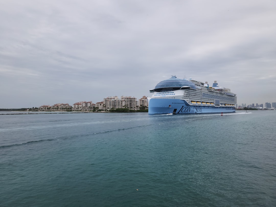 Floating Gallery at Sea Inside Seven