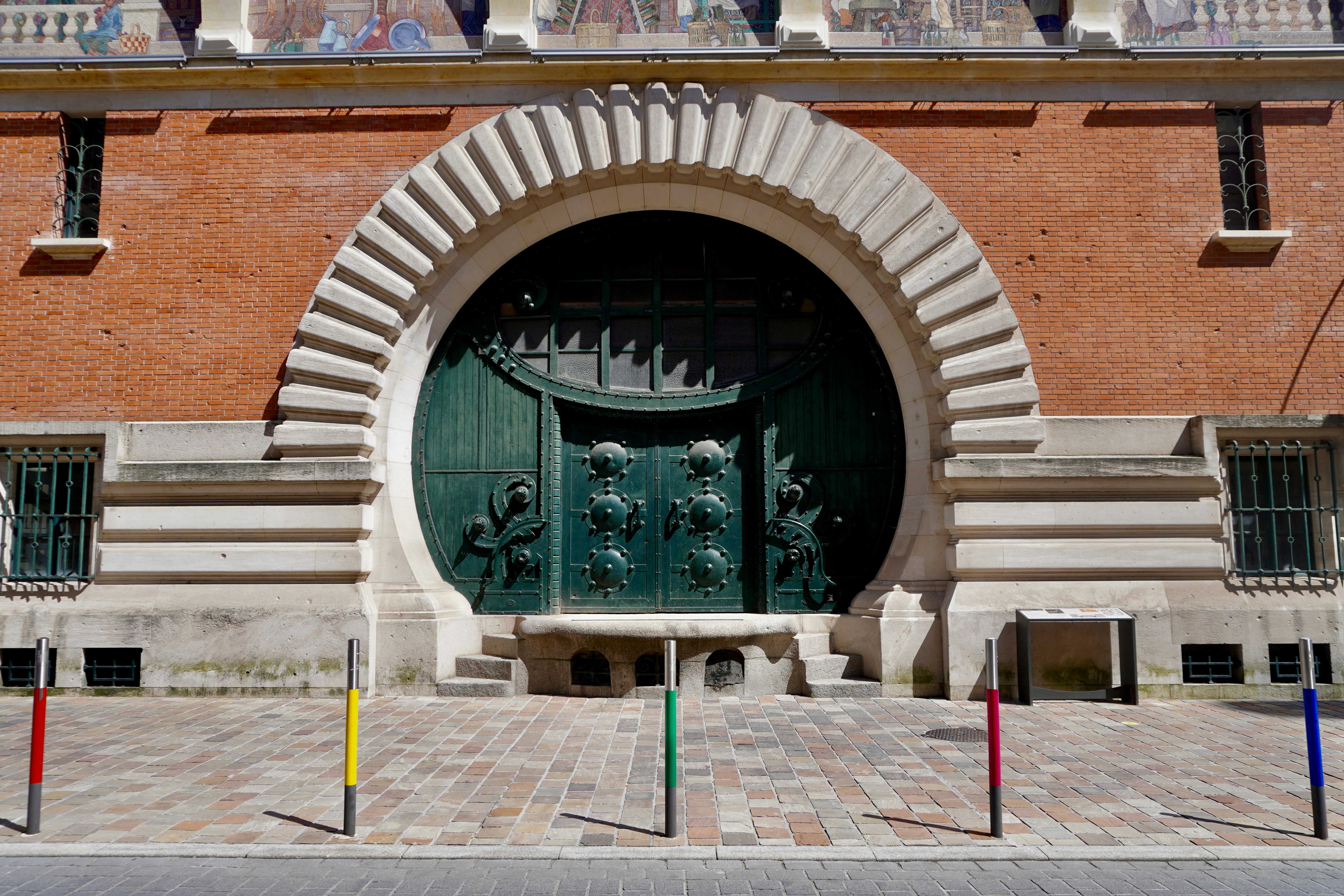 Photo by peterburdon