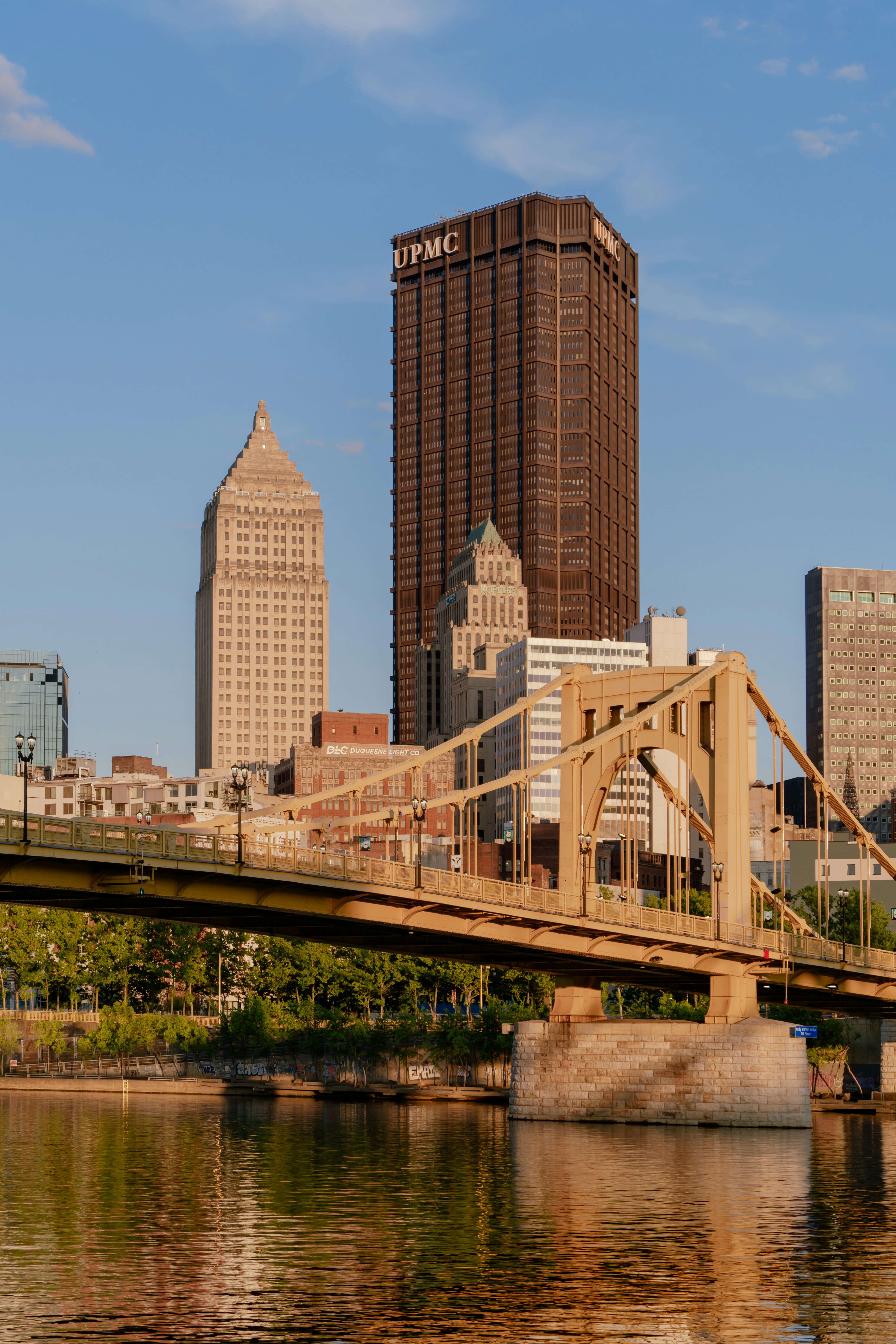 Photo by zhenyao_photo