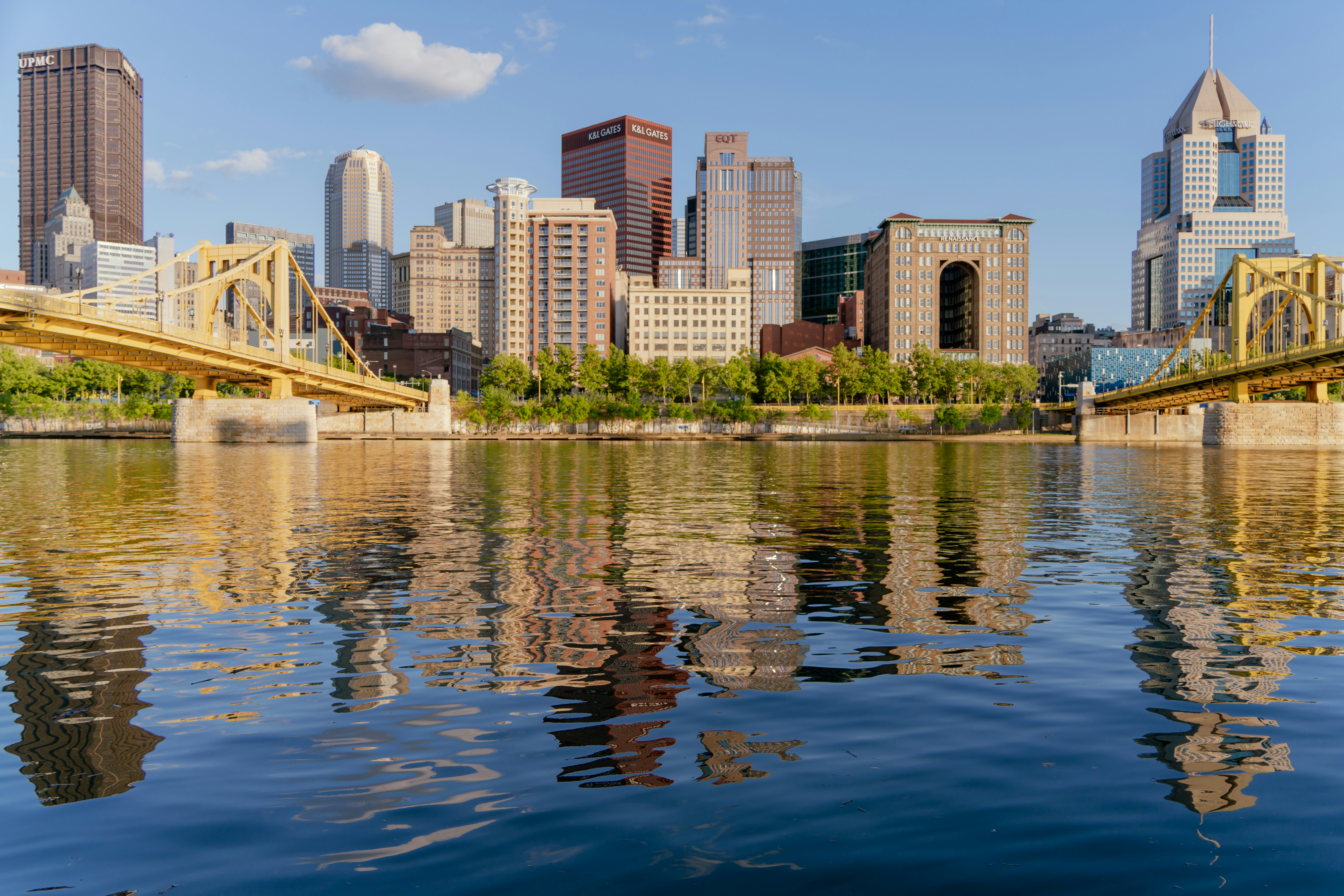 Photo by zhenyao_photo