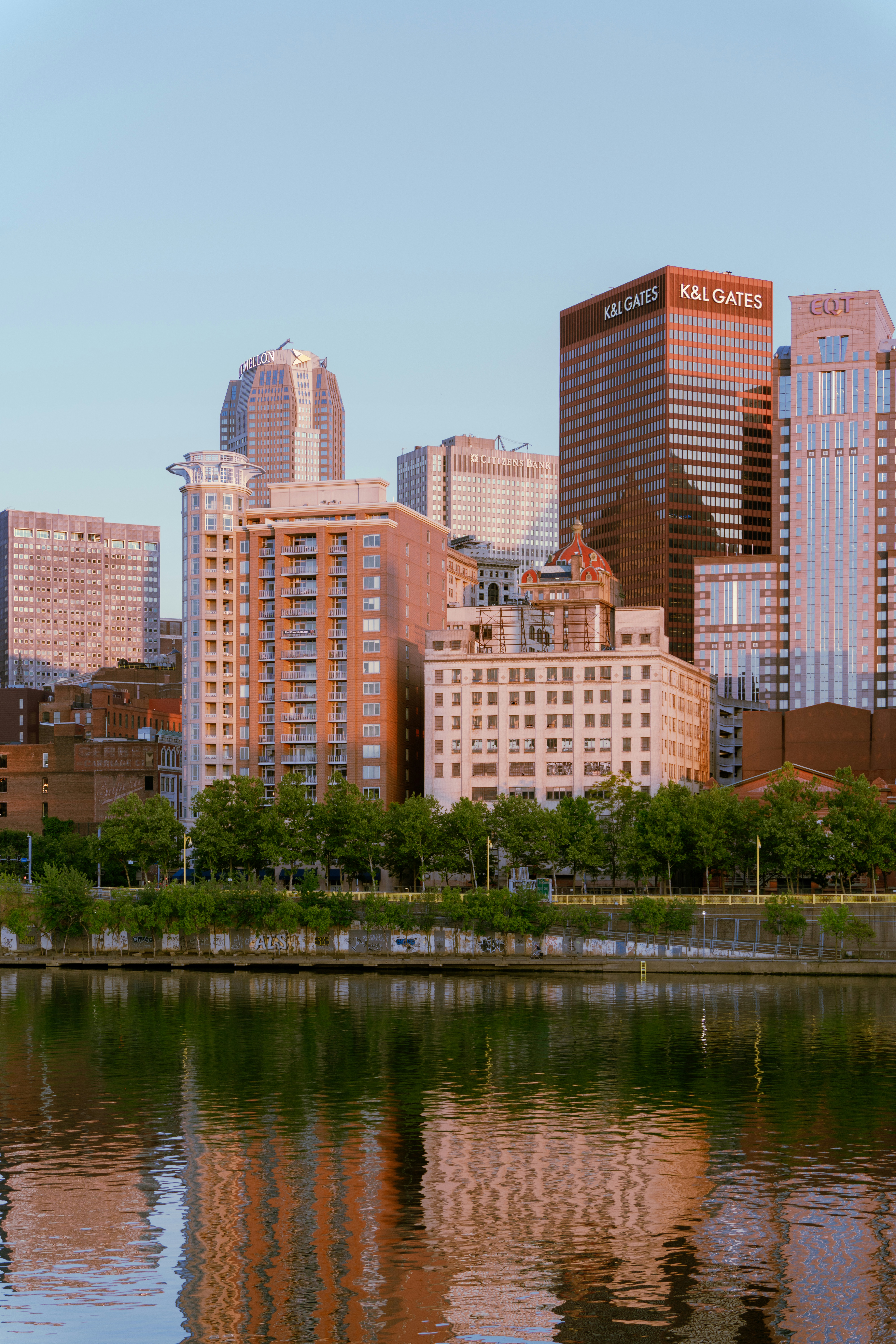 Photo by zhenyao_photo