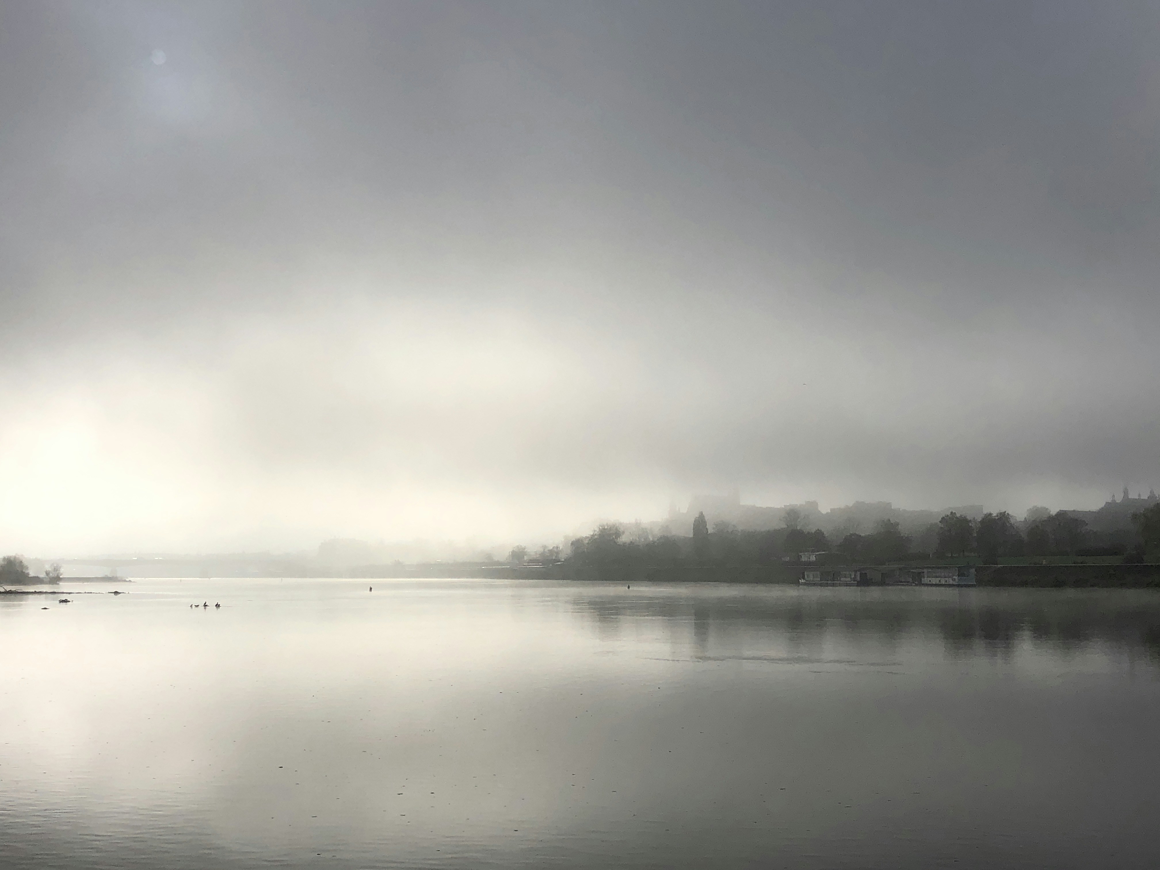 Photo by kamilslesinski