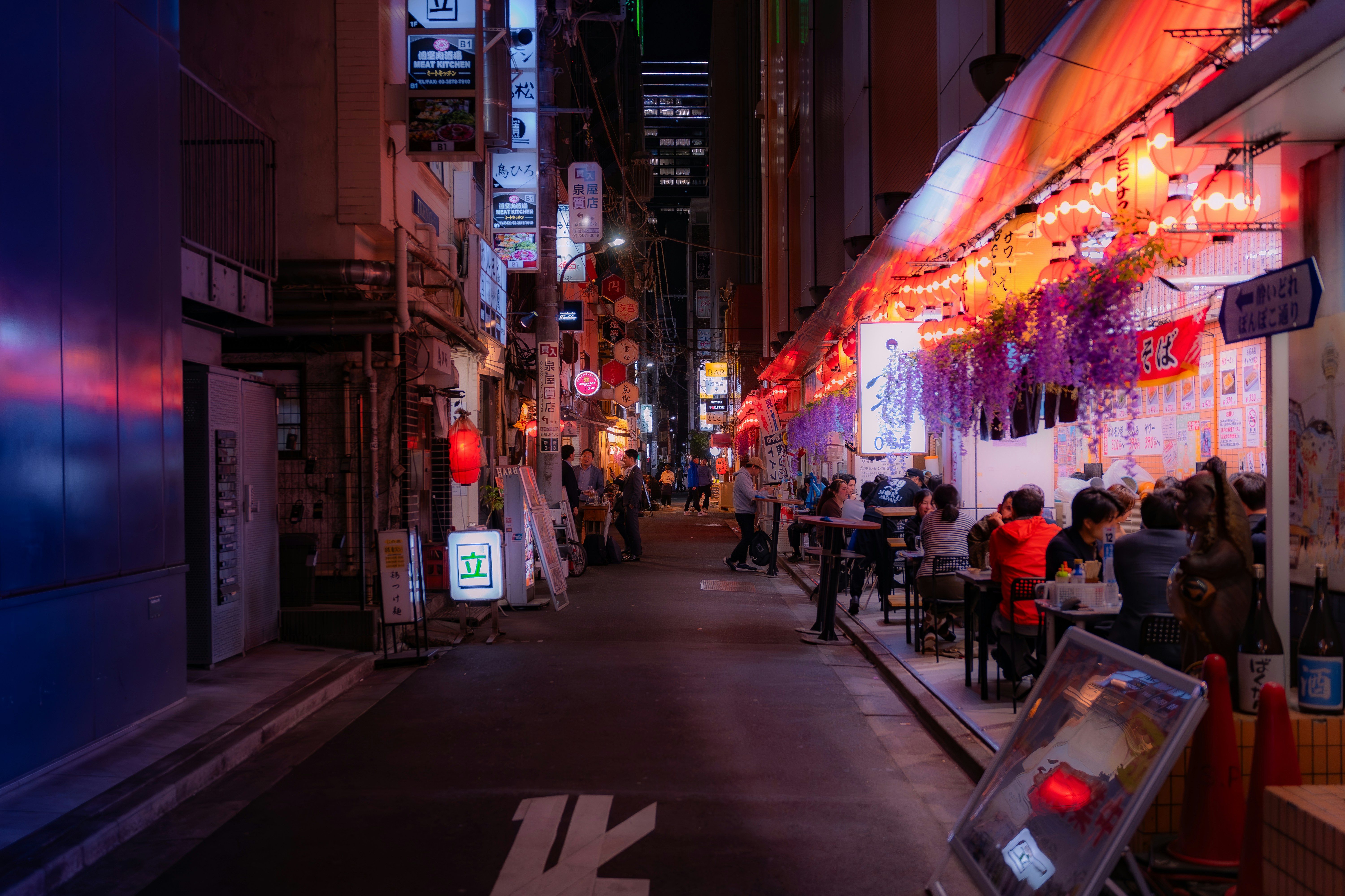 Tokyo nightlife and Neo-Yokocho exploration map illuminated by neon lights