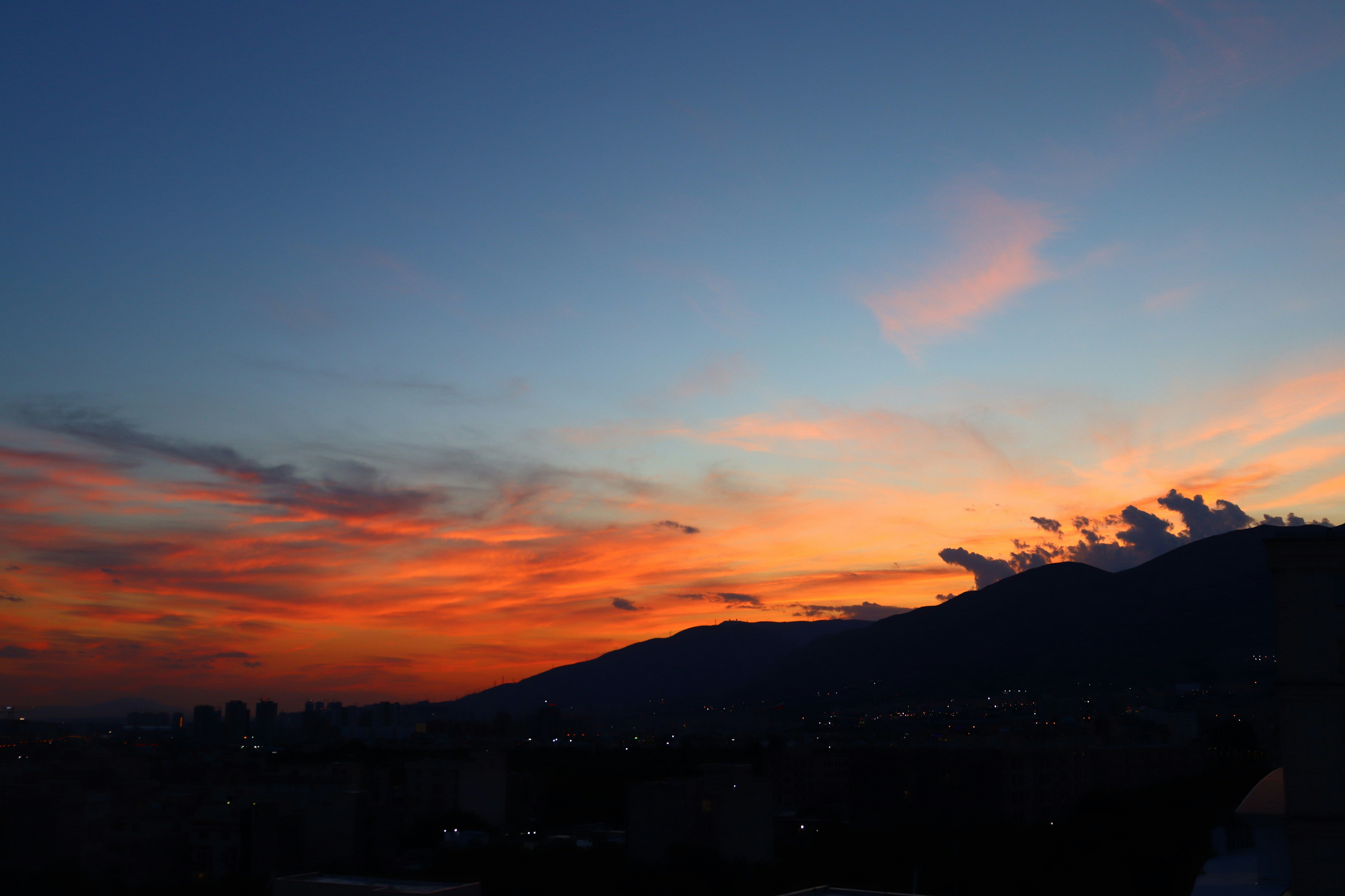 Photo by yasiiism