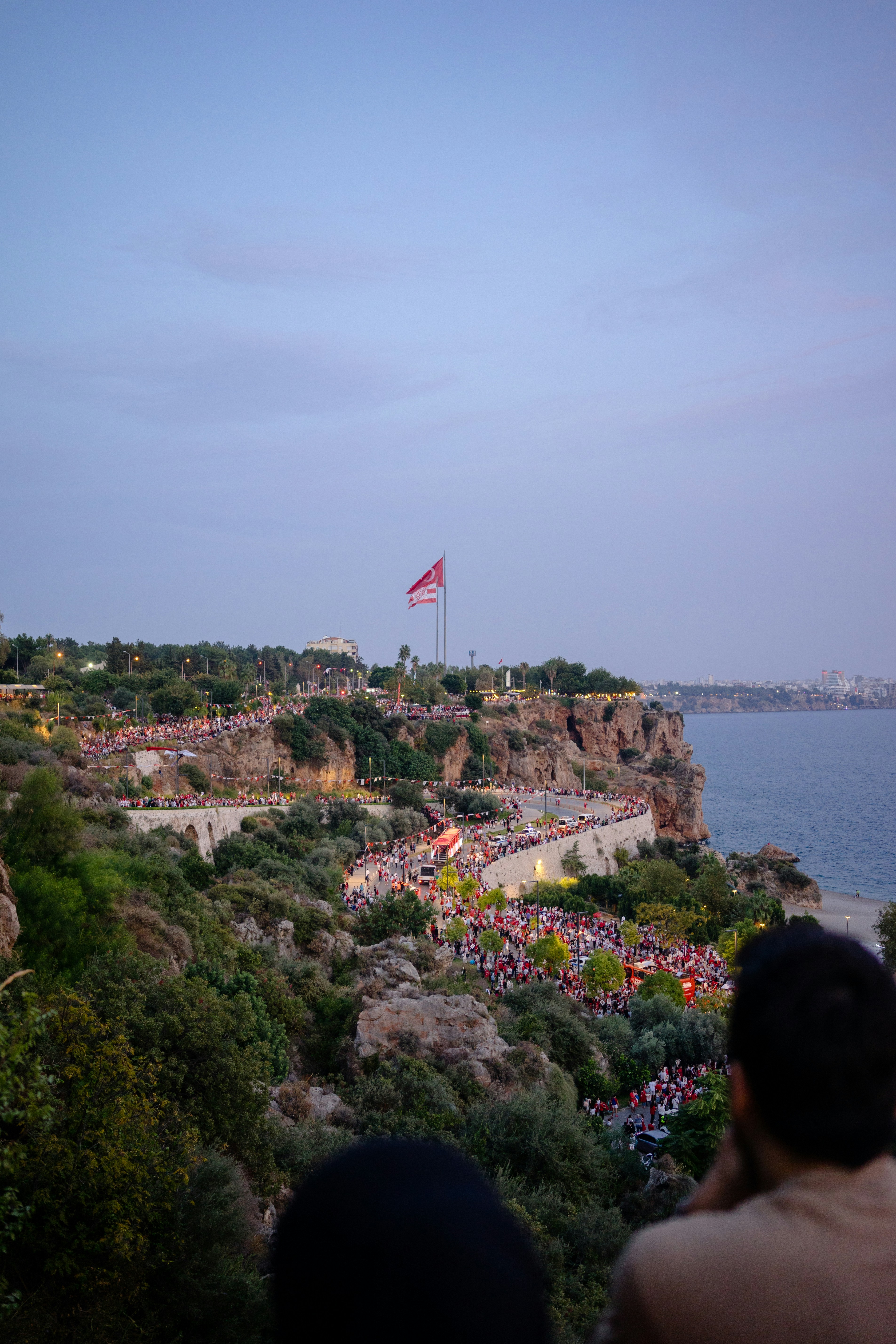 A group of people standing on top of a cliff photo – Free Summer Image ...