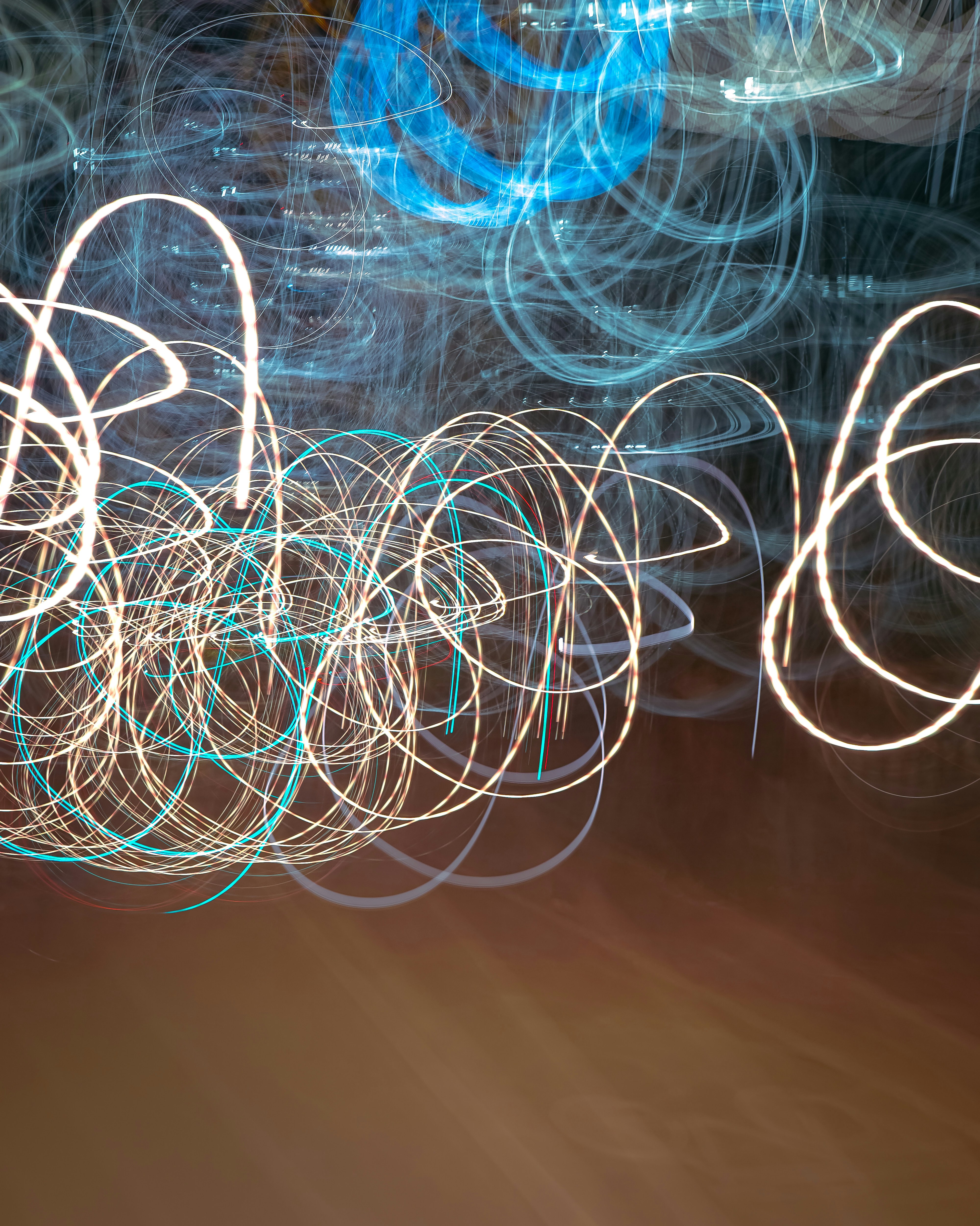 A blurry photo of a bunch of circles