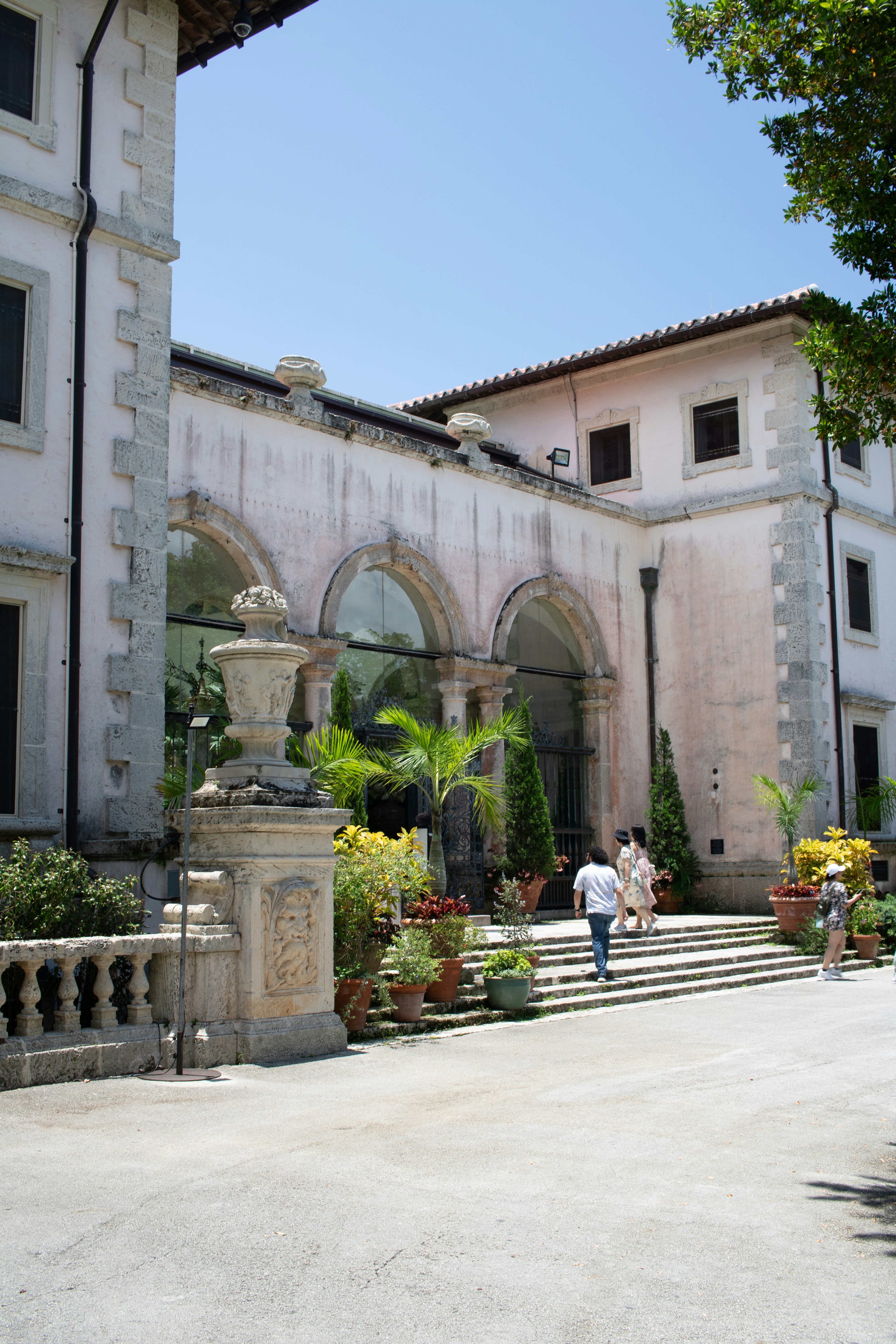 Photo by zoshuacolah