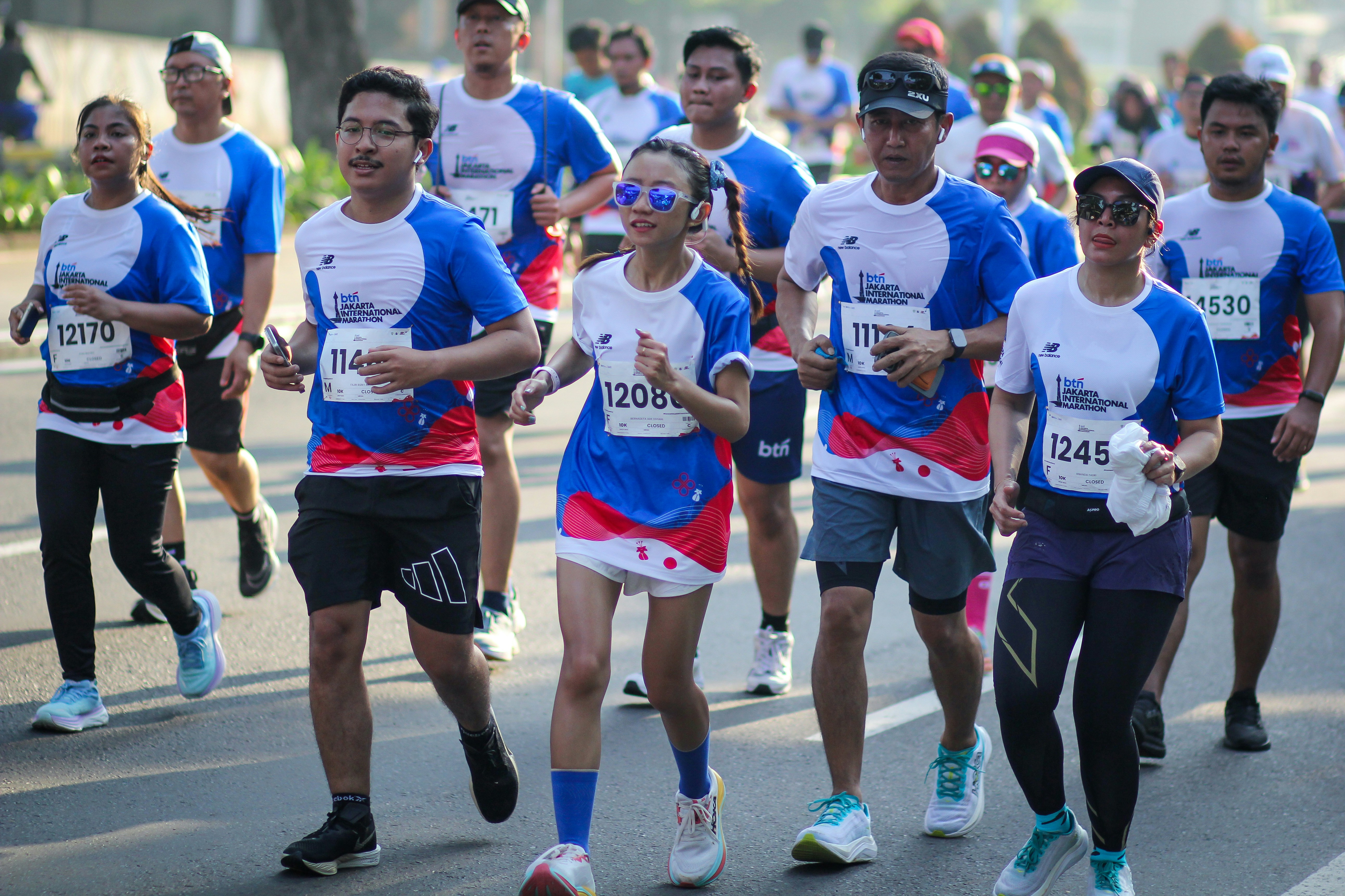 A group of people that are running in a race, Treinamento Físico de Corrida