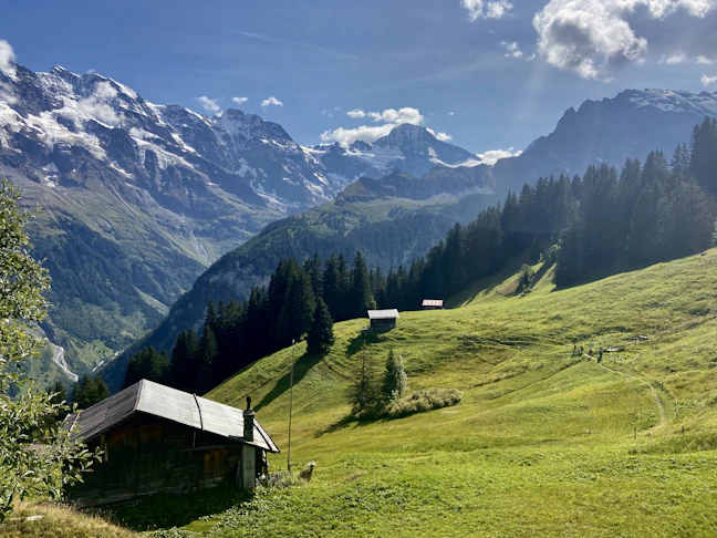 3-Day Grindelwald Budget Itinerary: Switzerland for $50/Day