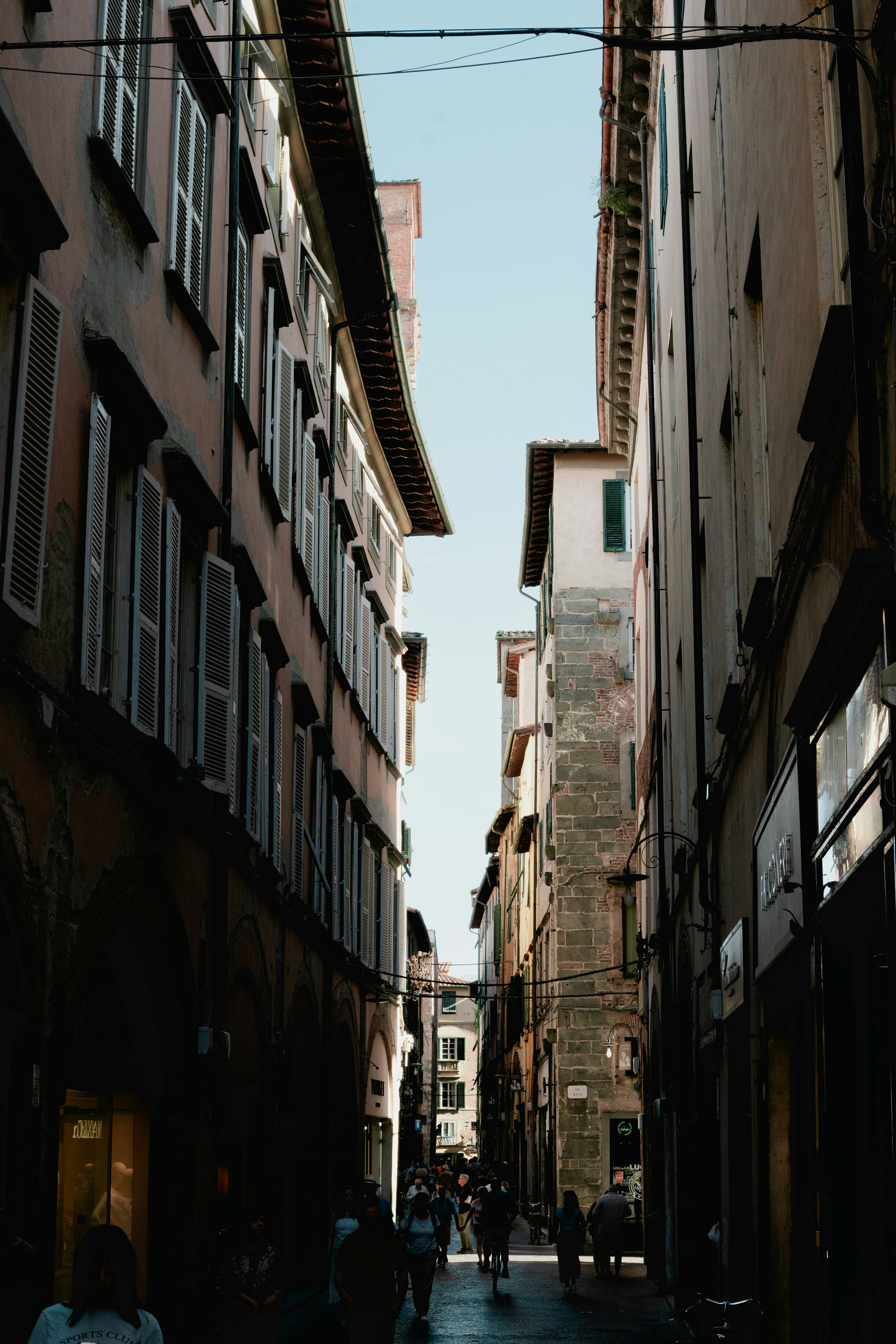 Photo by matthewjungling