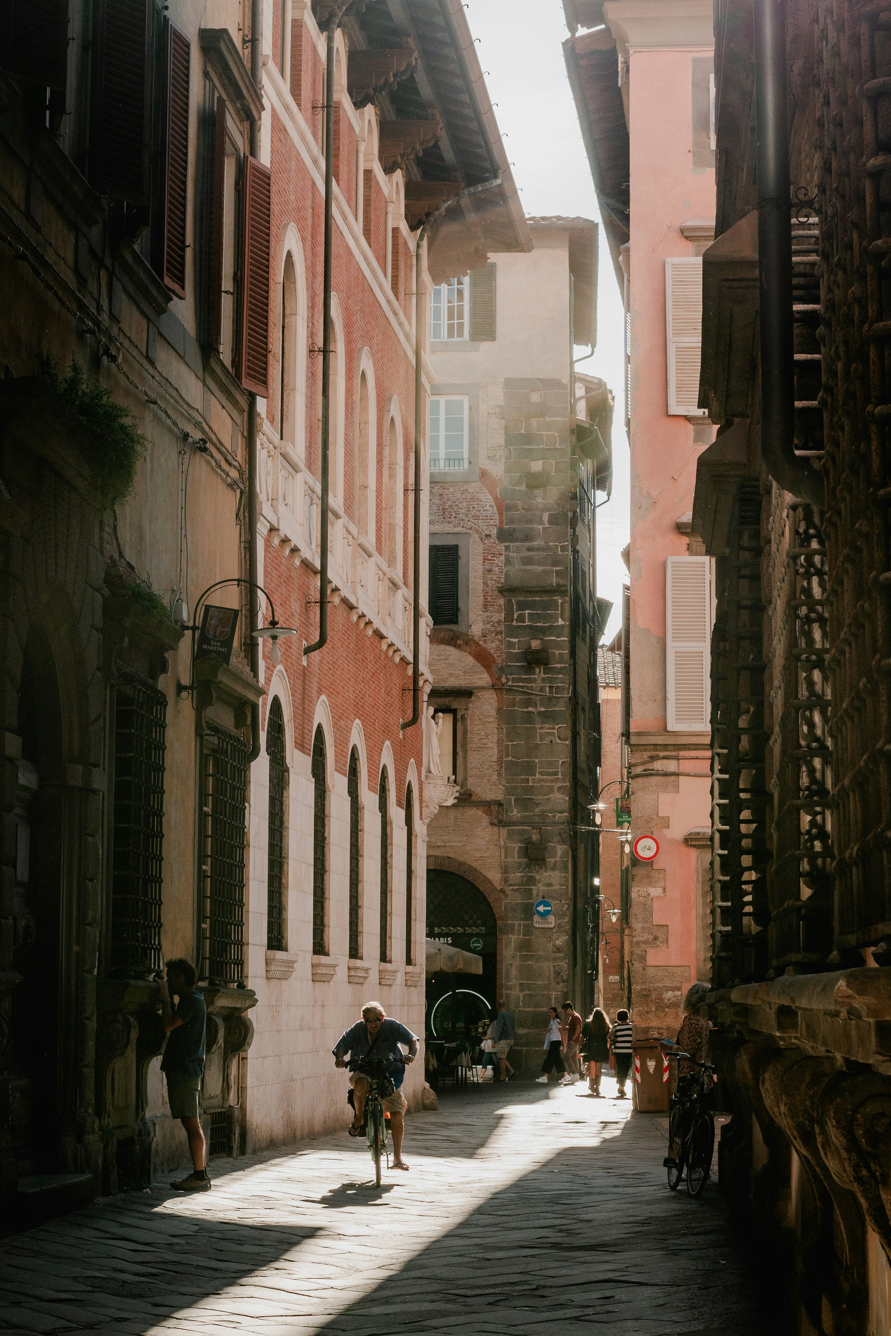 Photo by matthewjungling