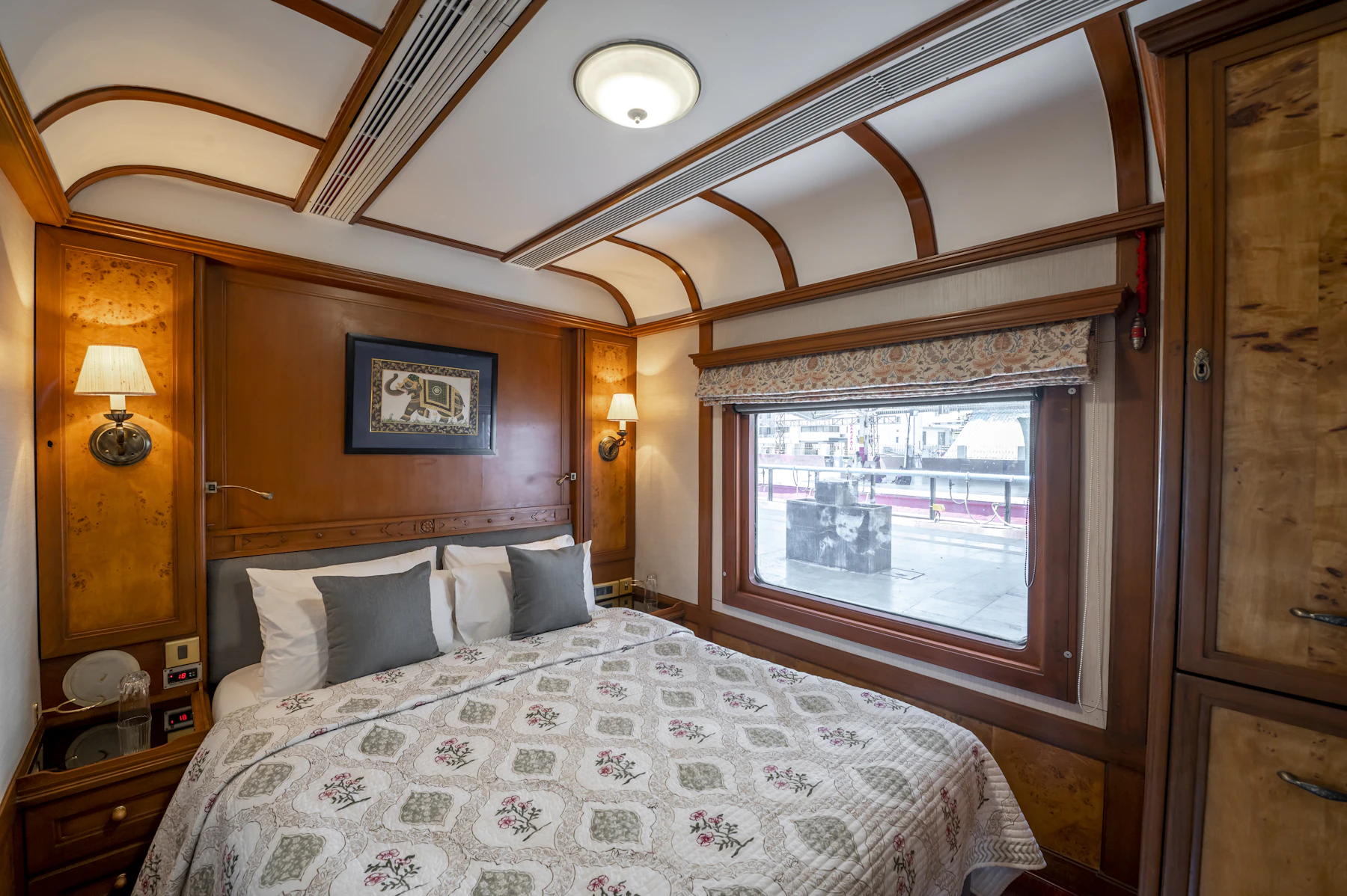 Maharaja Suite — royal sleeper chamber in burl wood and brass