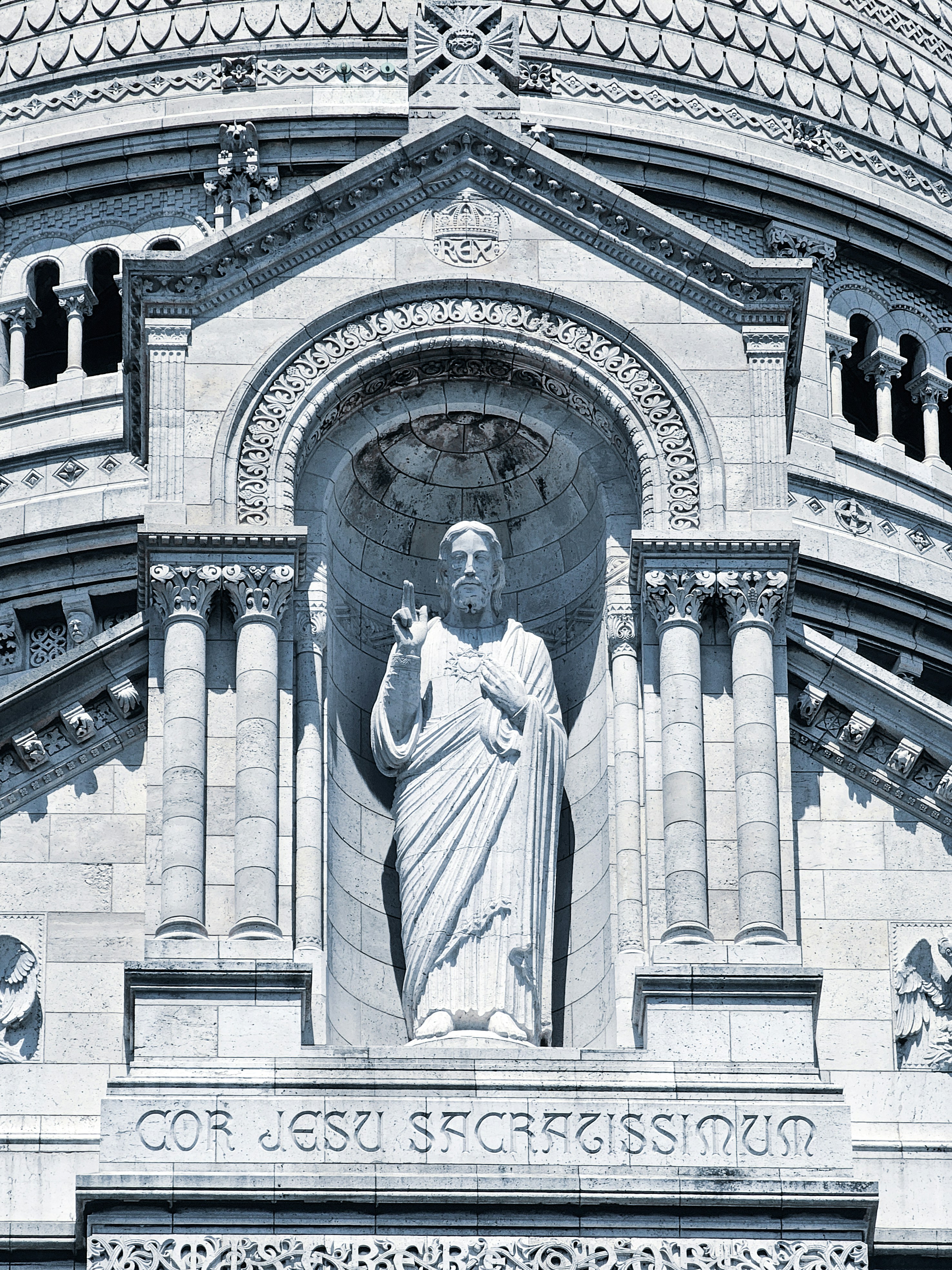 Photo by abdelhamid_az