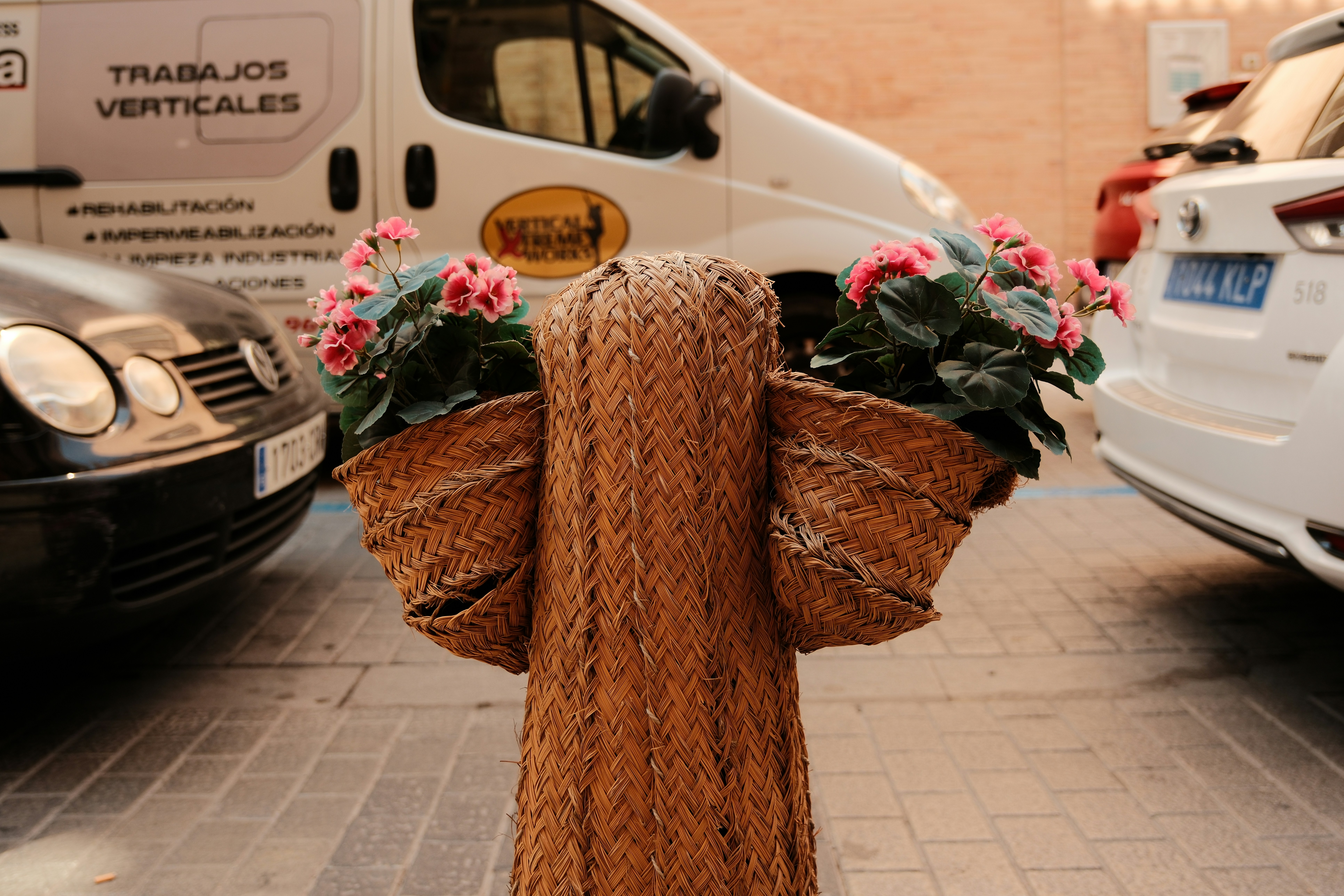 Feria de las Flores silletero flower carrier
