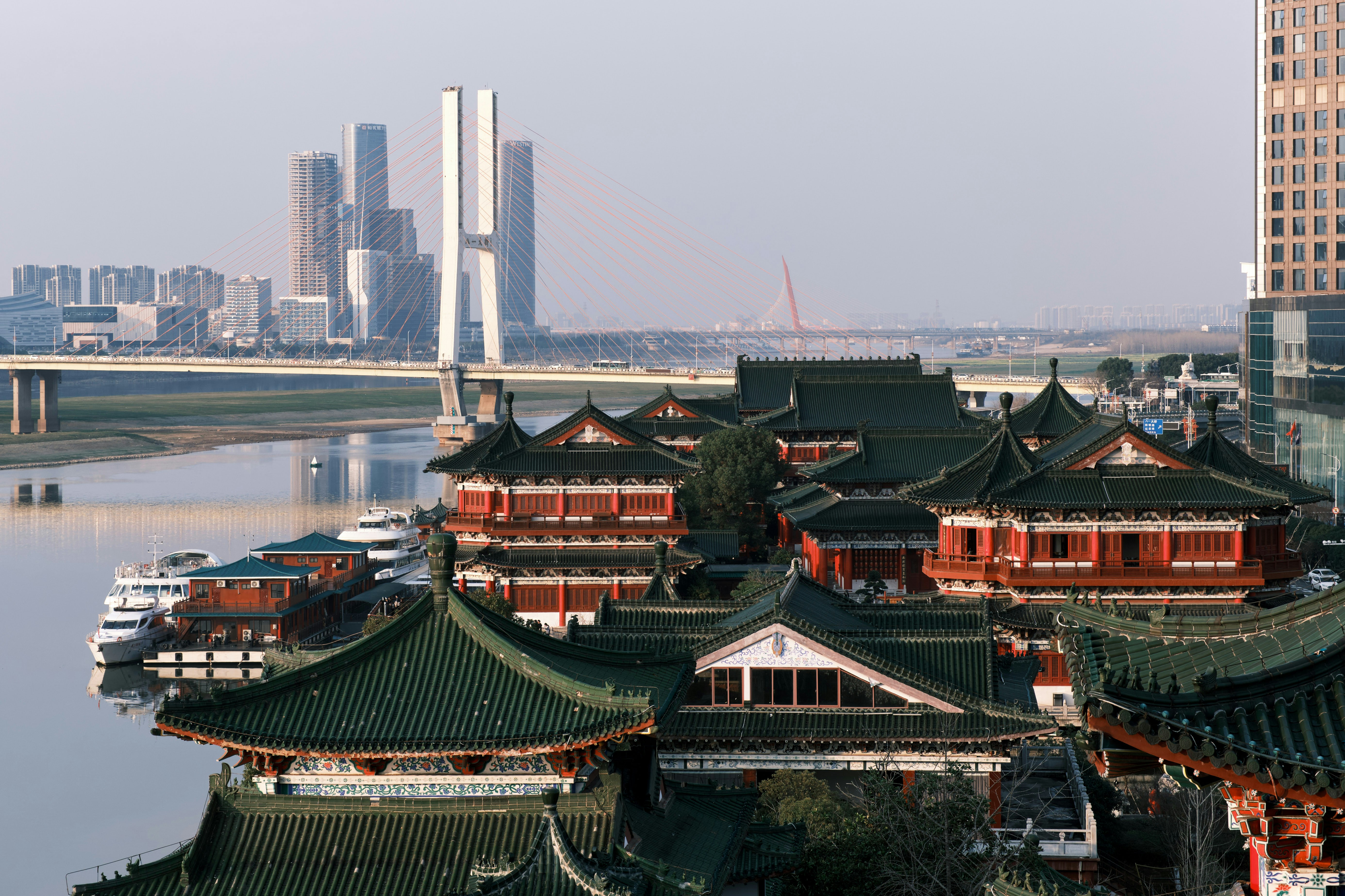 KHN destination photo