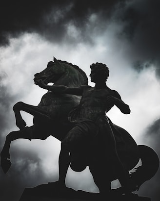 A statue of a man riding a horse