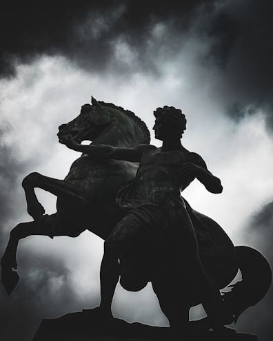 A statue of a man riding a horse