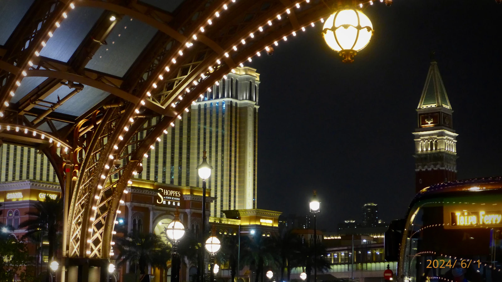 Four Seasons Hotel Macao, Cotai Strip Leads Forbes With 20 Five-Star Distinctions
