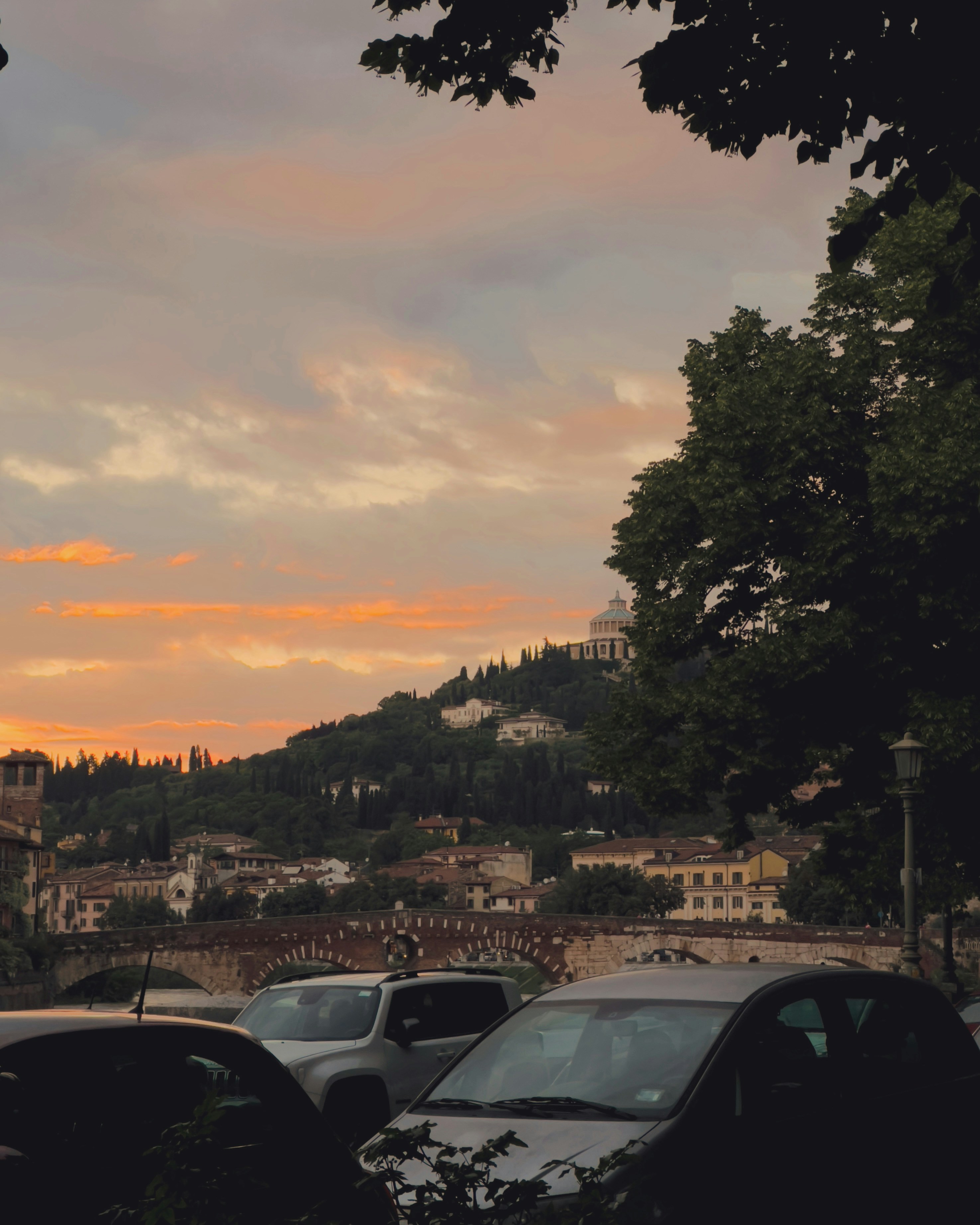 Photo by tieukhoimai