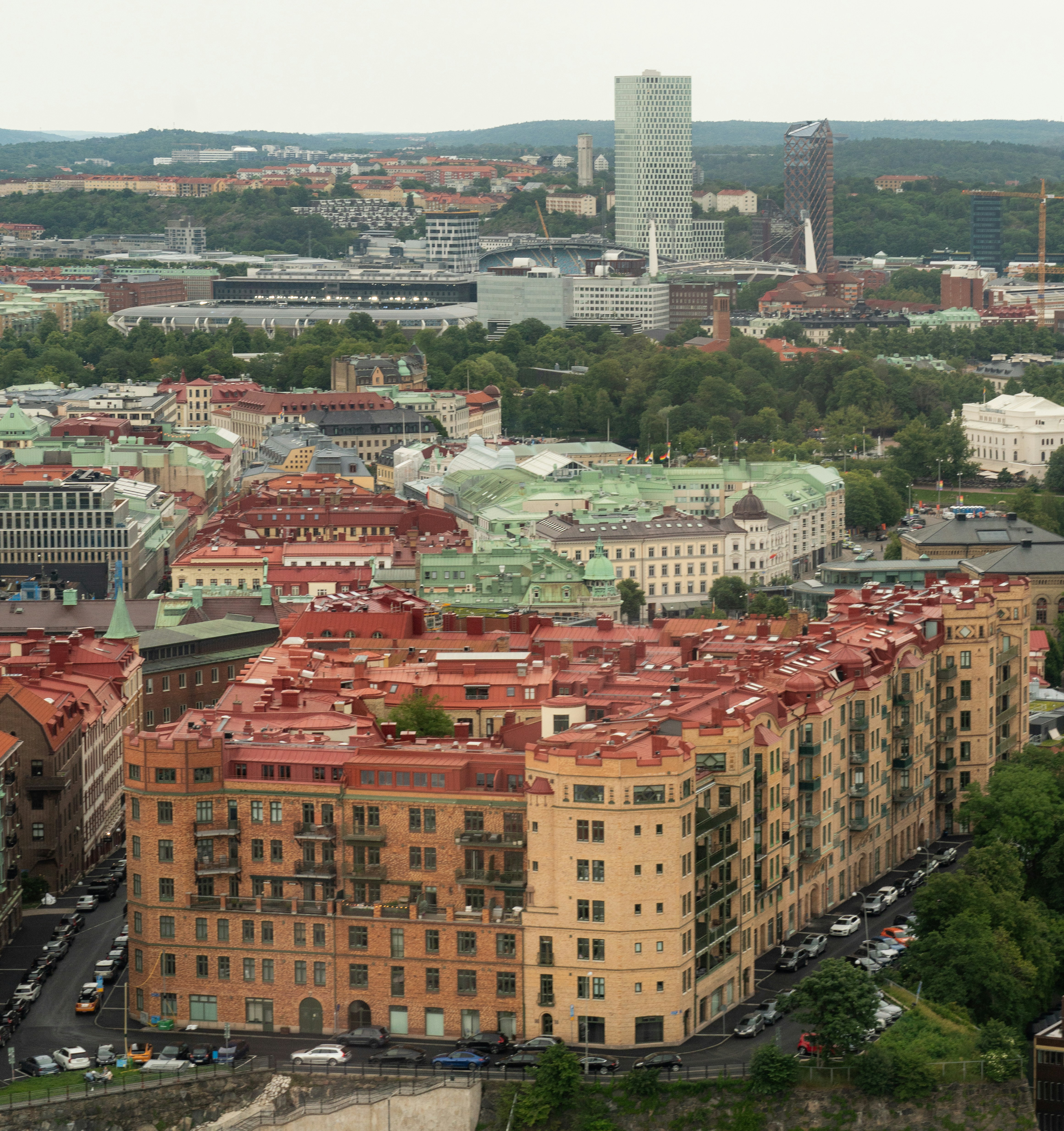 A city with a lot of tall buildings