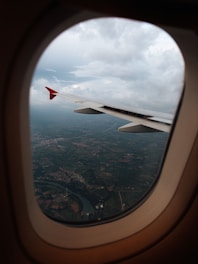 A view of the wing of an airplane from a window