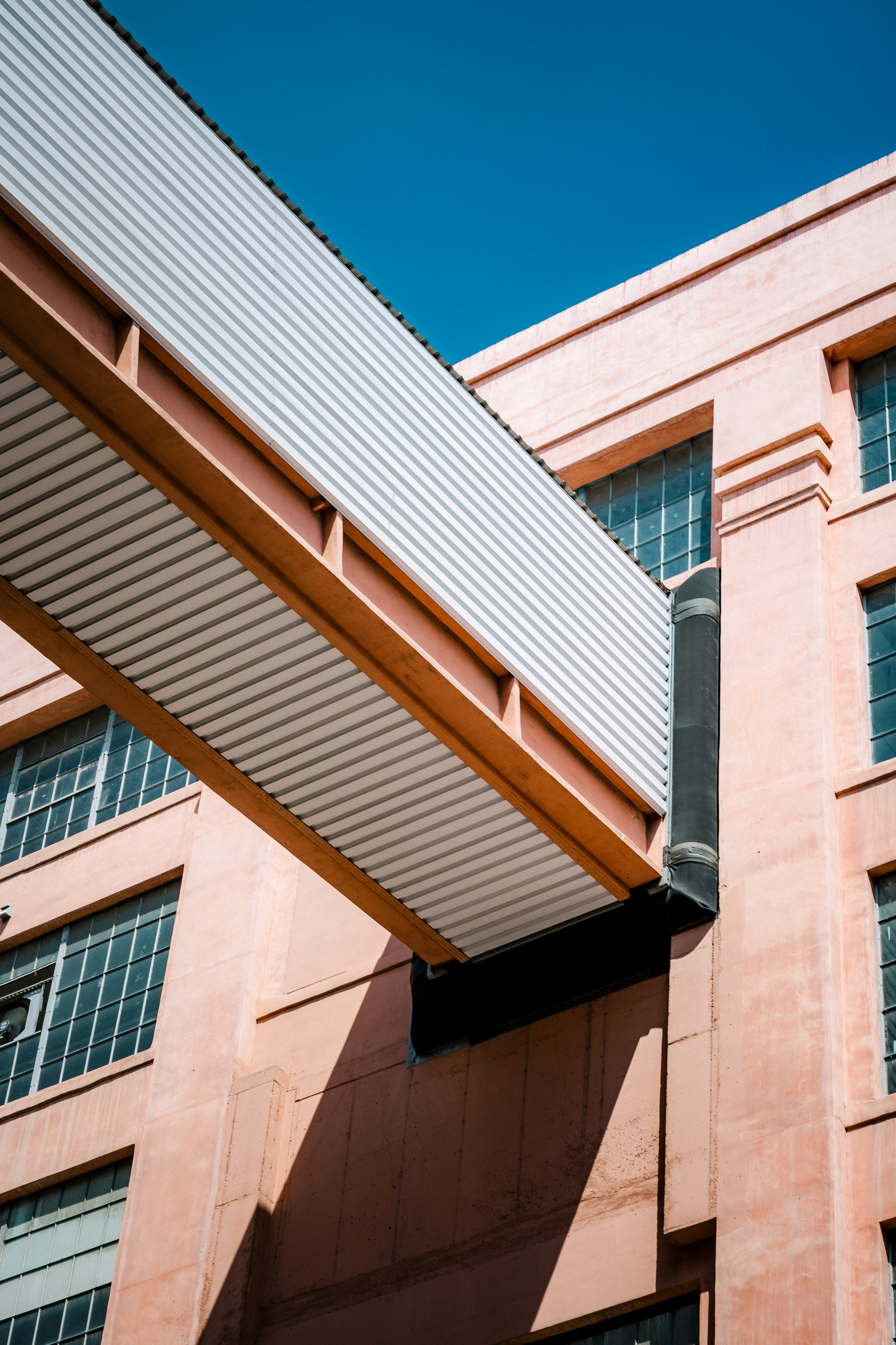 10 Affordable Backup Inverters for Solar Homes Under 0