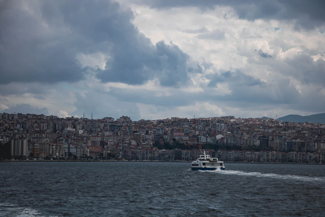 Izmir Luxury Travel Guide: 5 Days of Classic Routes