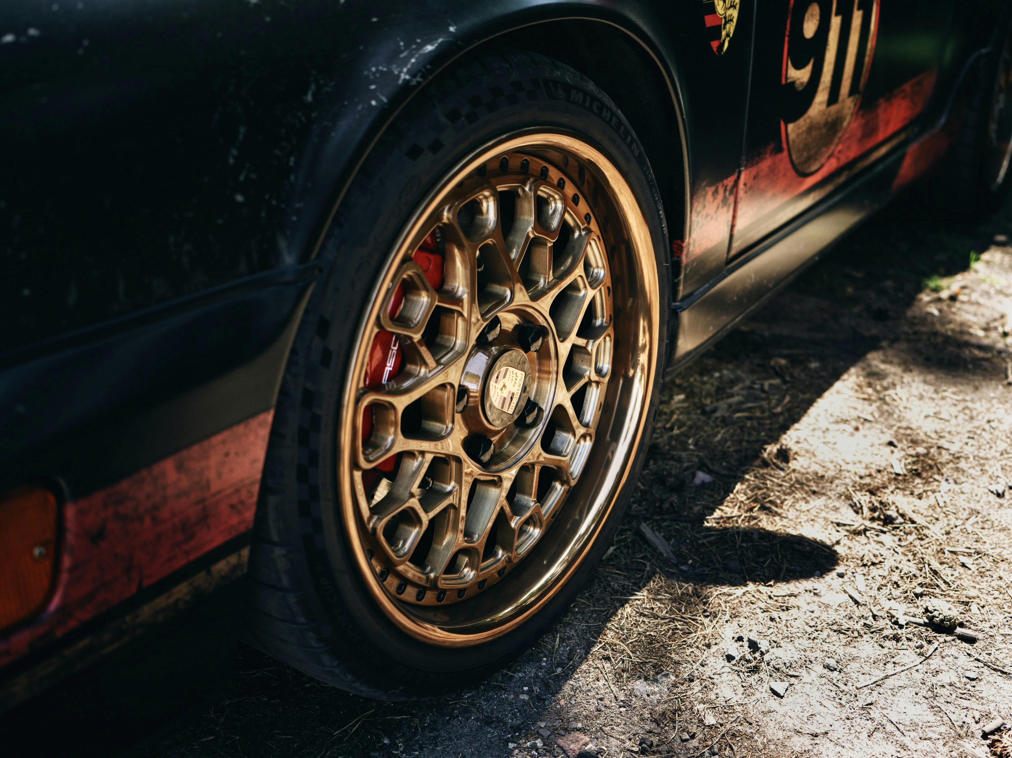 Photo by egorkomarov