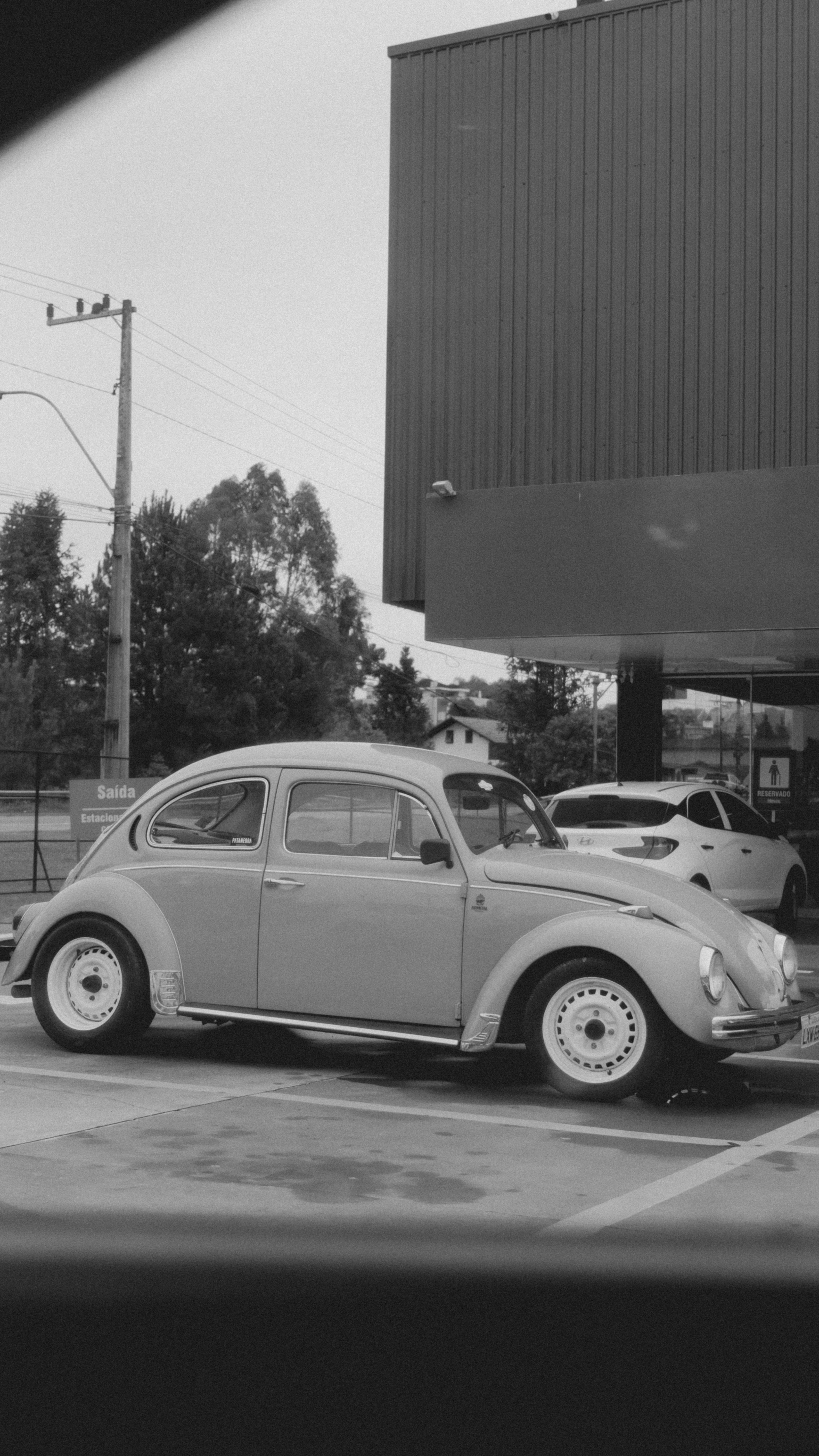 car sketches, car blueprints, automotive design, vintage cars, ilustrasi artikel Stunning Sketch and Blueprint Car Wallpapers for Your Devices 6