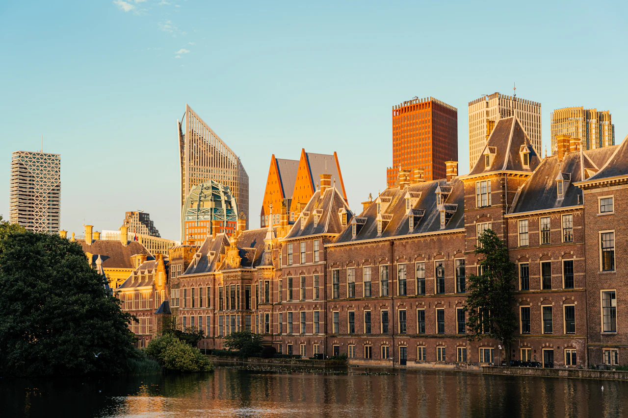 Binnenhof на закате