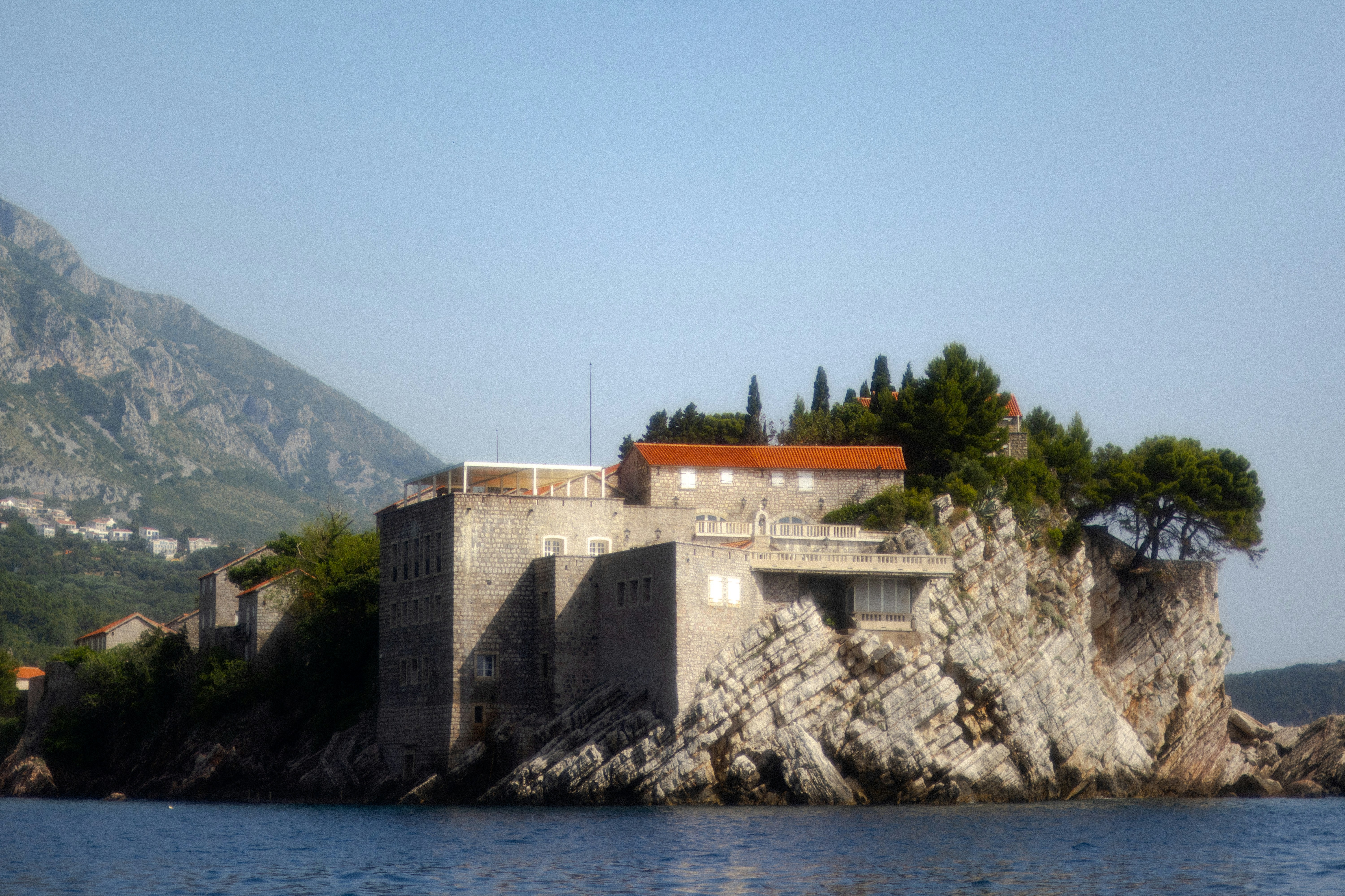 Photo by anyutakejbalo