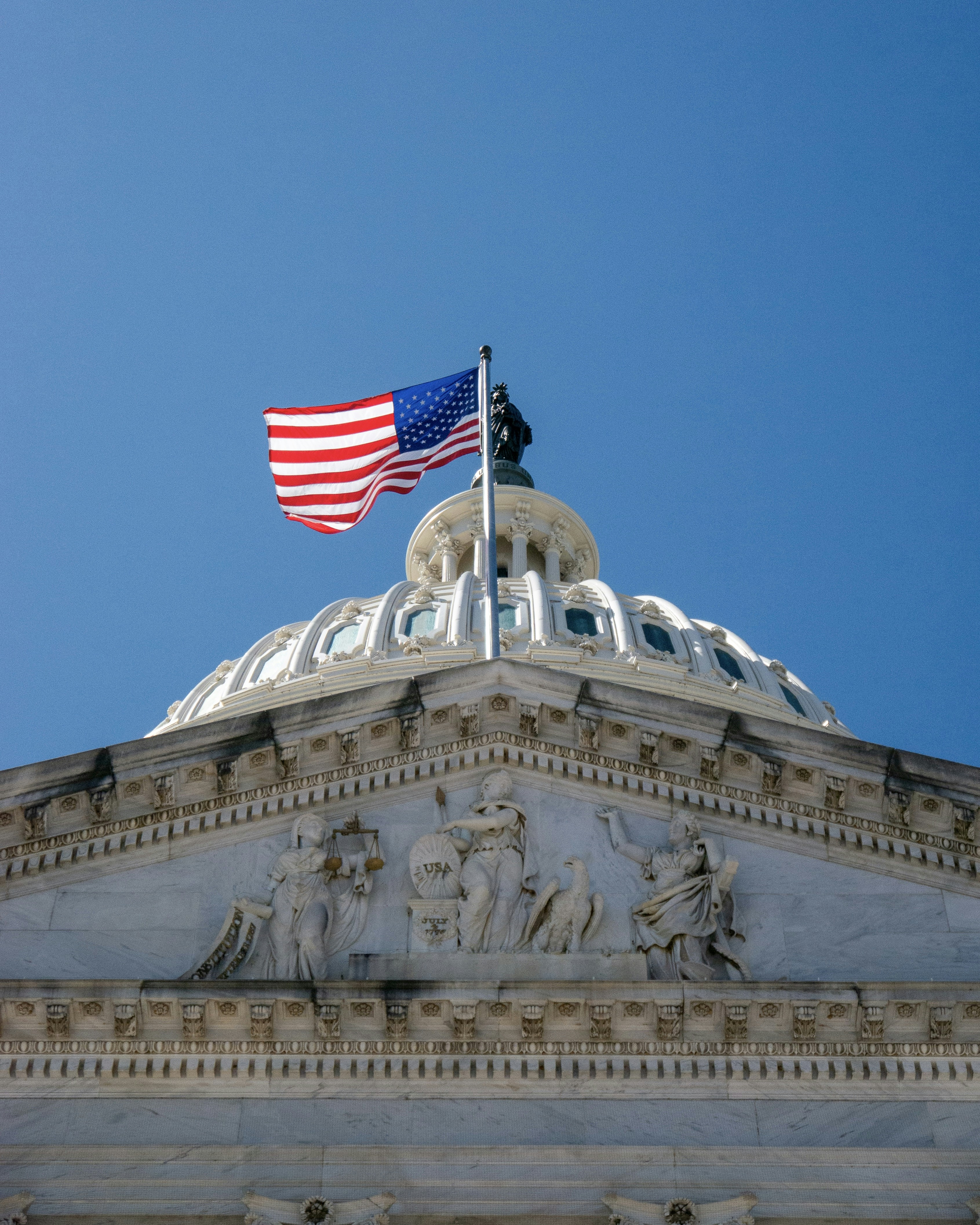 香港と中国における研究開発費の税額控除の申請方法