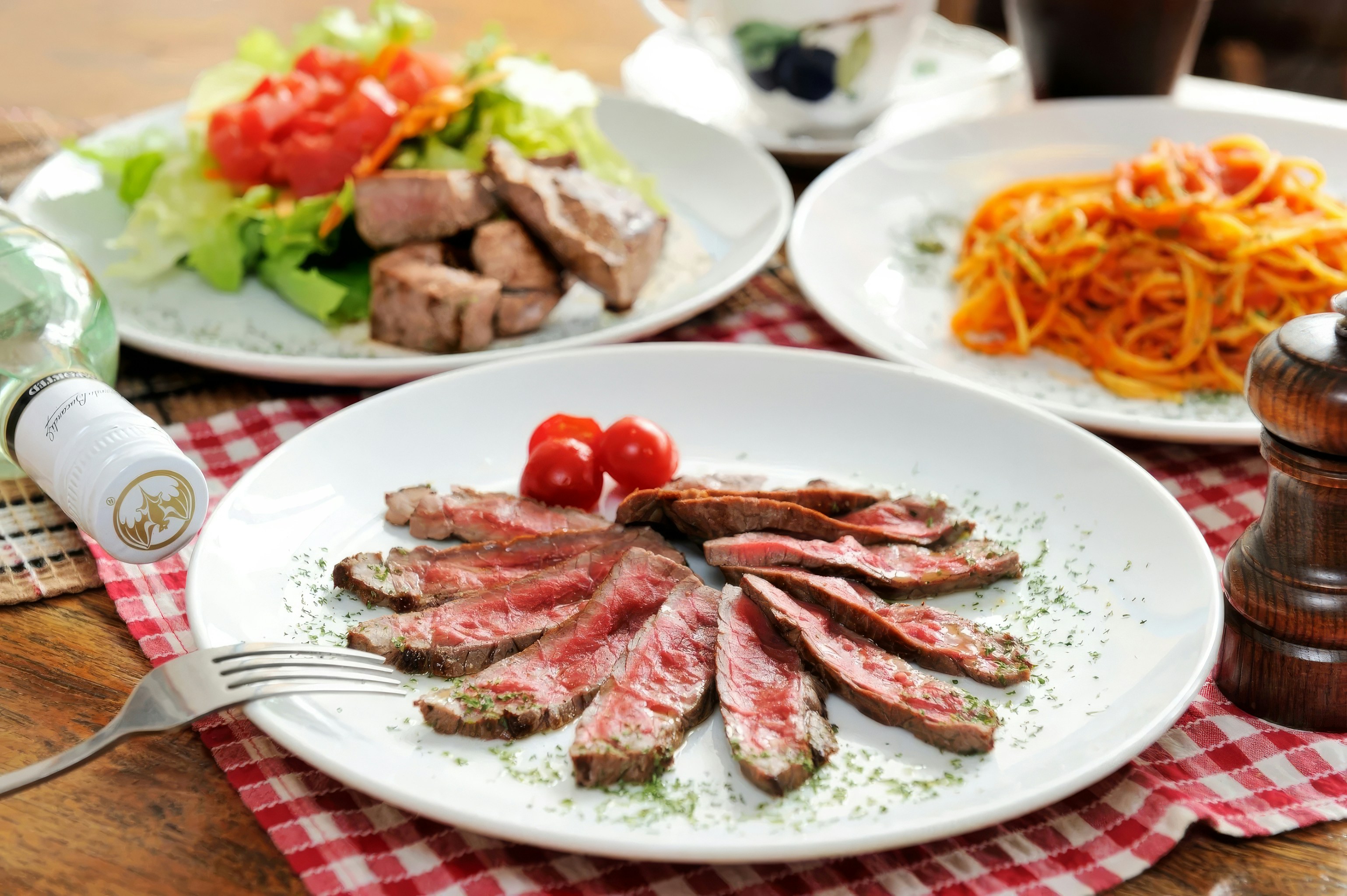 =zinc rich foods variety
, ilustrasi artikel 10 Sumber Zinc Terbaik untuk Tubuh Sehat & Optimal 3