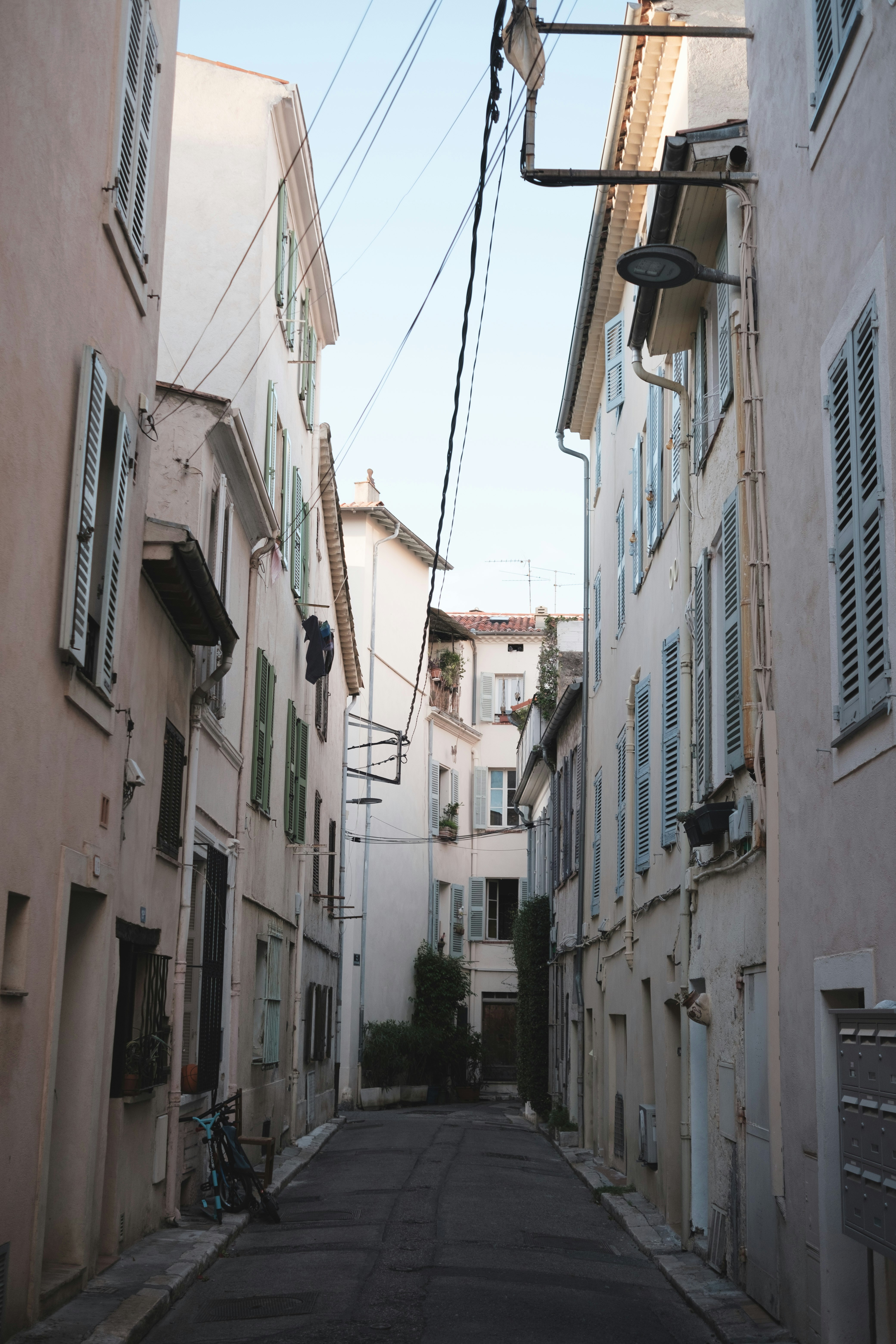 Antibes – Neighborhoods & Urban Structure