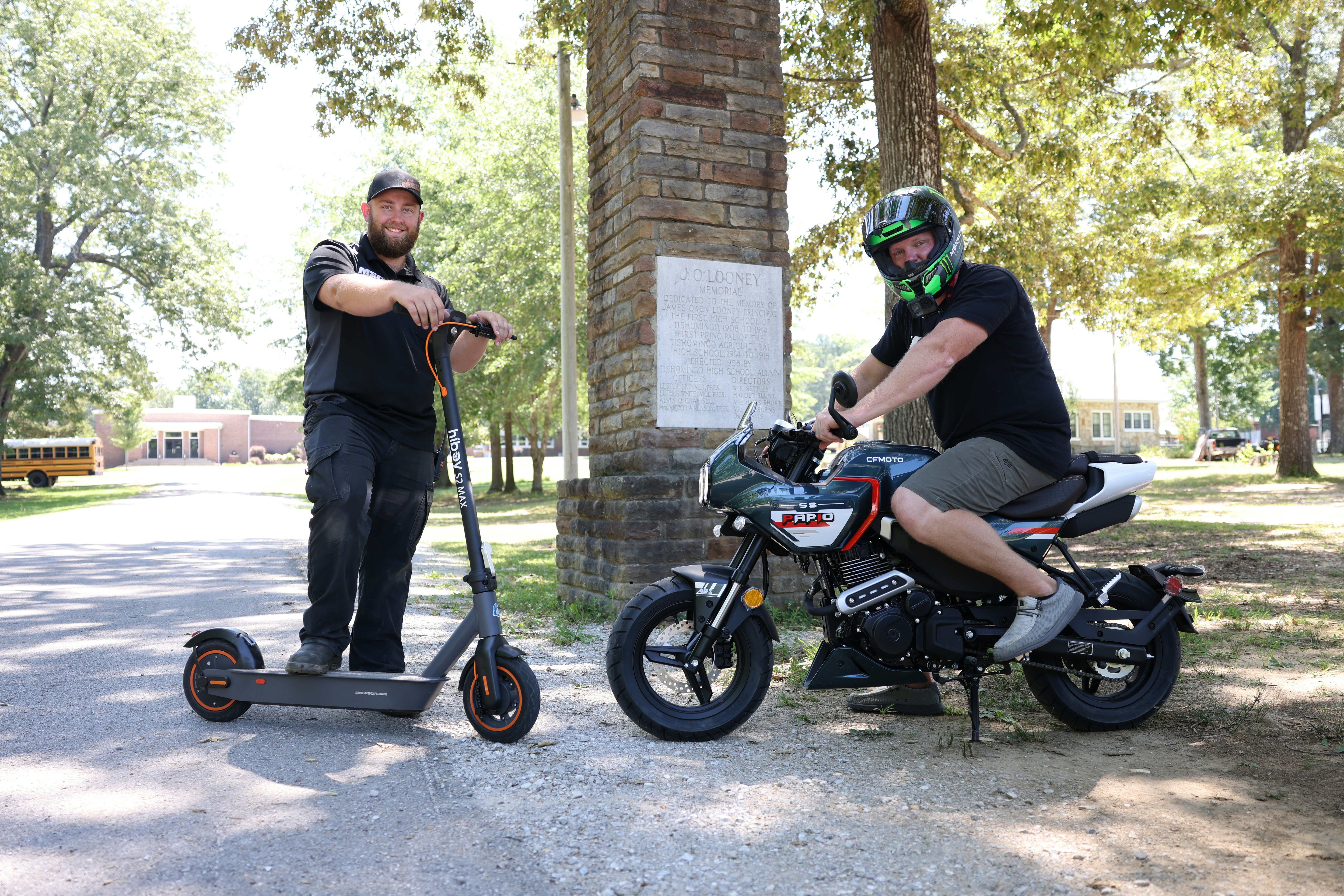 Riding Scooter Pictures | Download Free Images on Unsplash