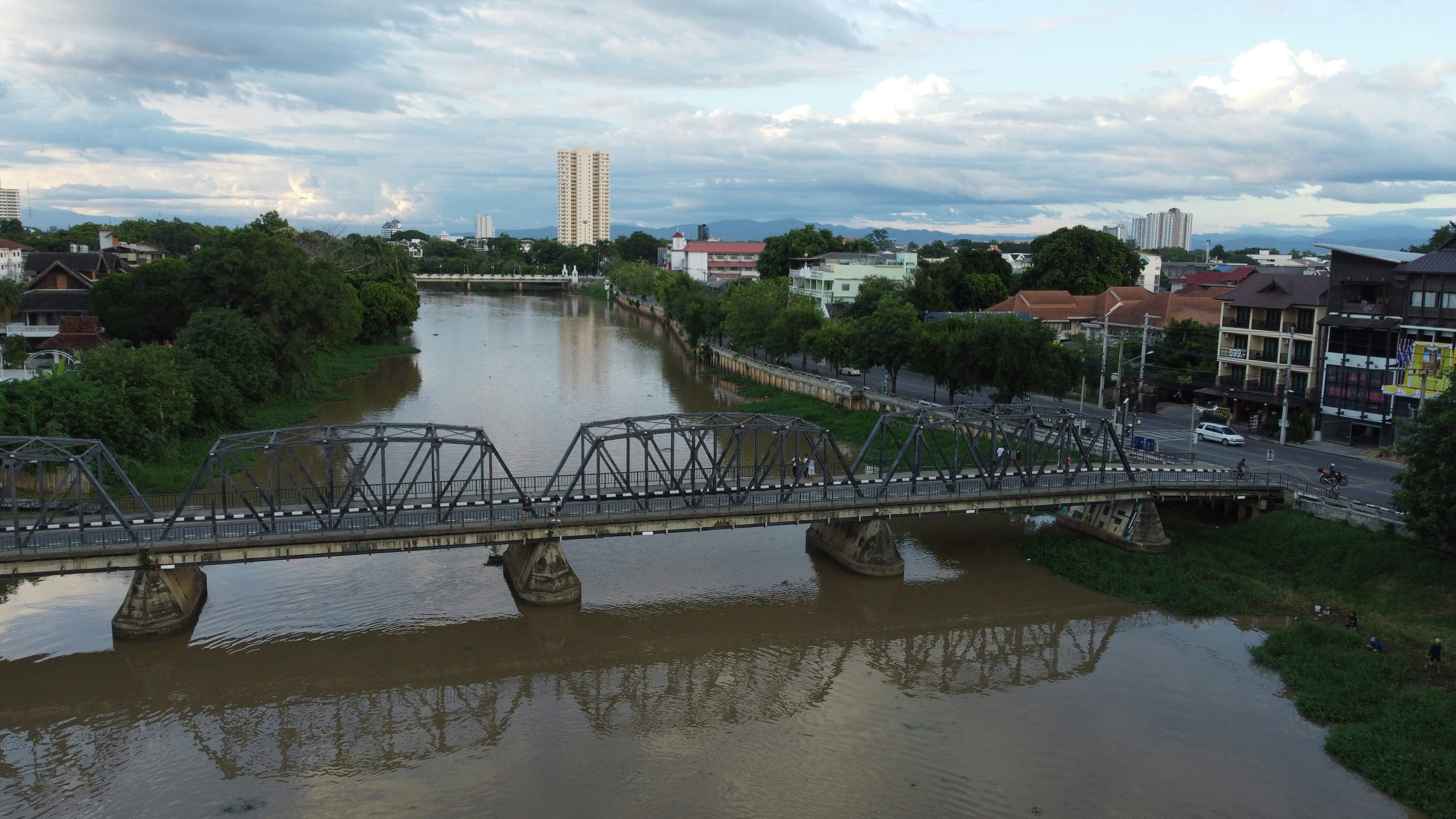 Chiang Mai’s Old City Temple Circuit: A Neighborhood-by-Neighborhood Guide