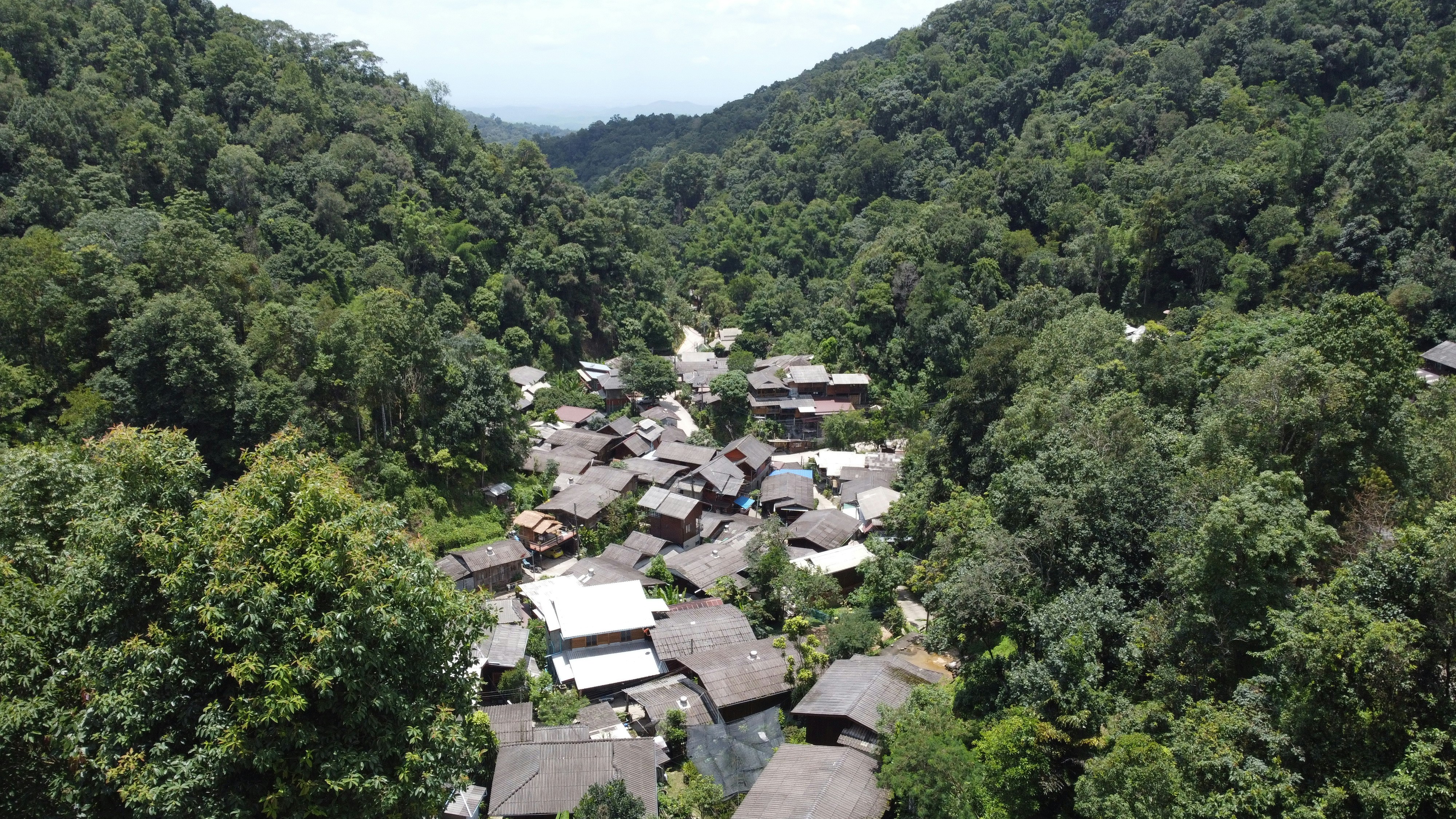 Chiang Mai - Mae Kampong Village In The Valley Outside Chiang Mai Thailand