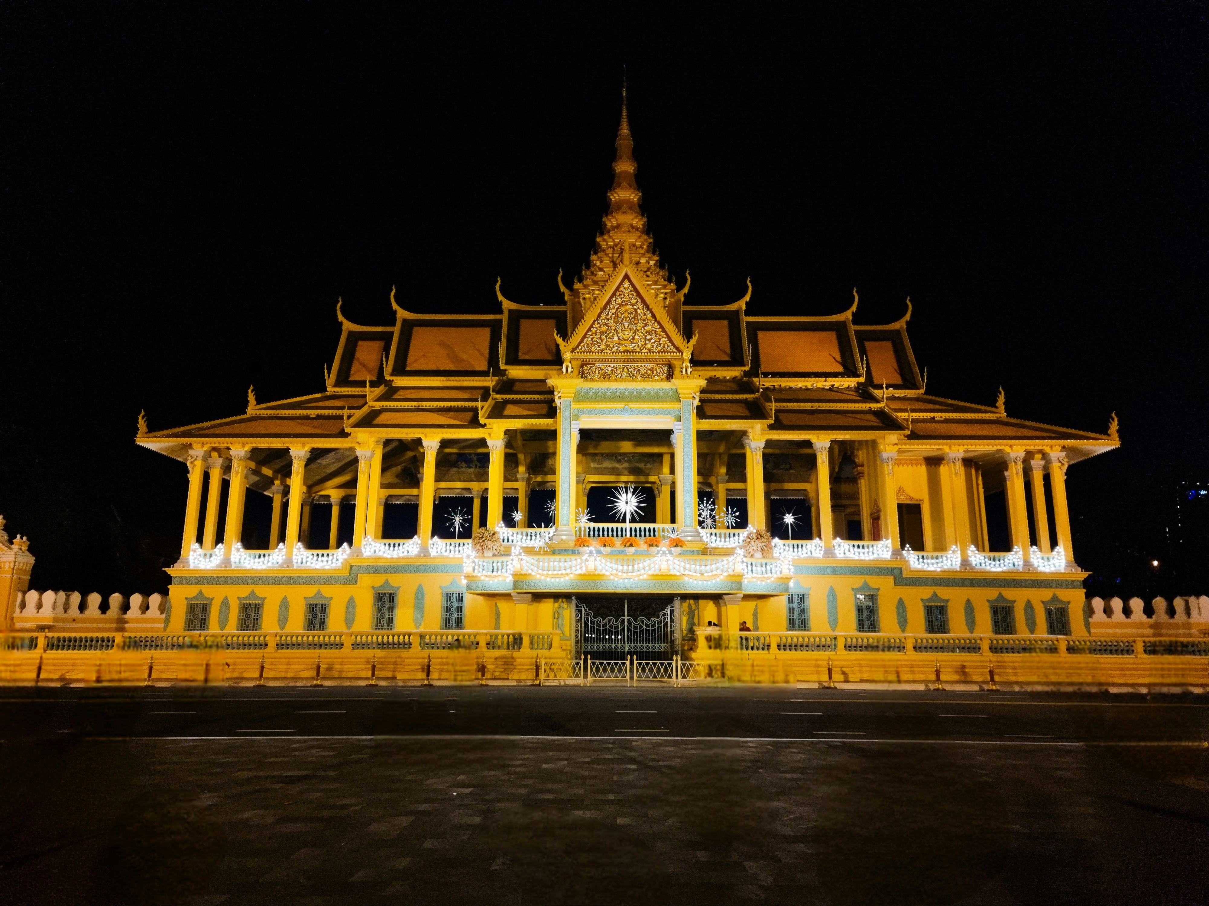 Photo by thoeunratana