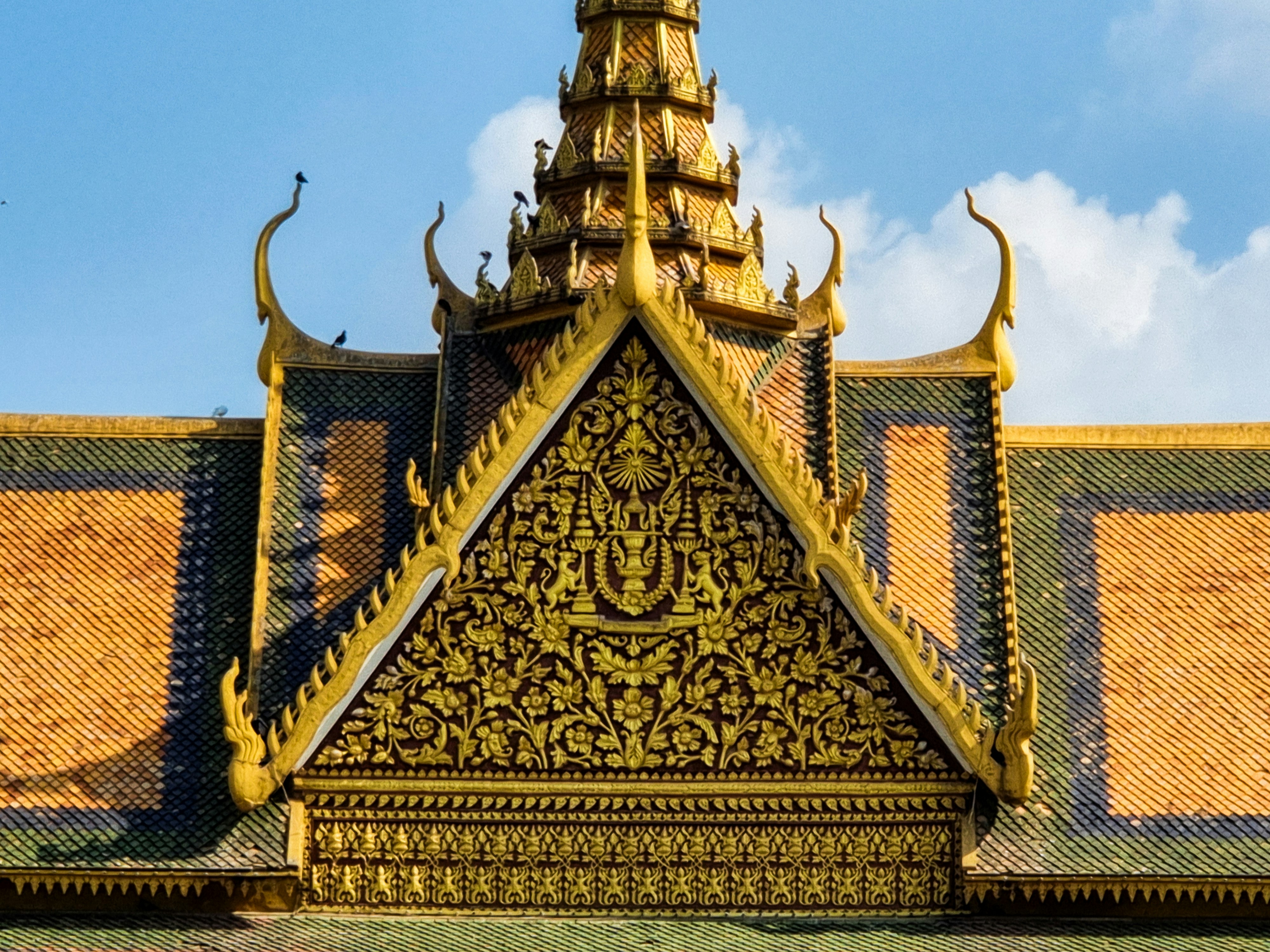 Photo by thoeunratana