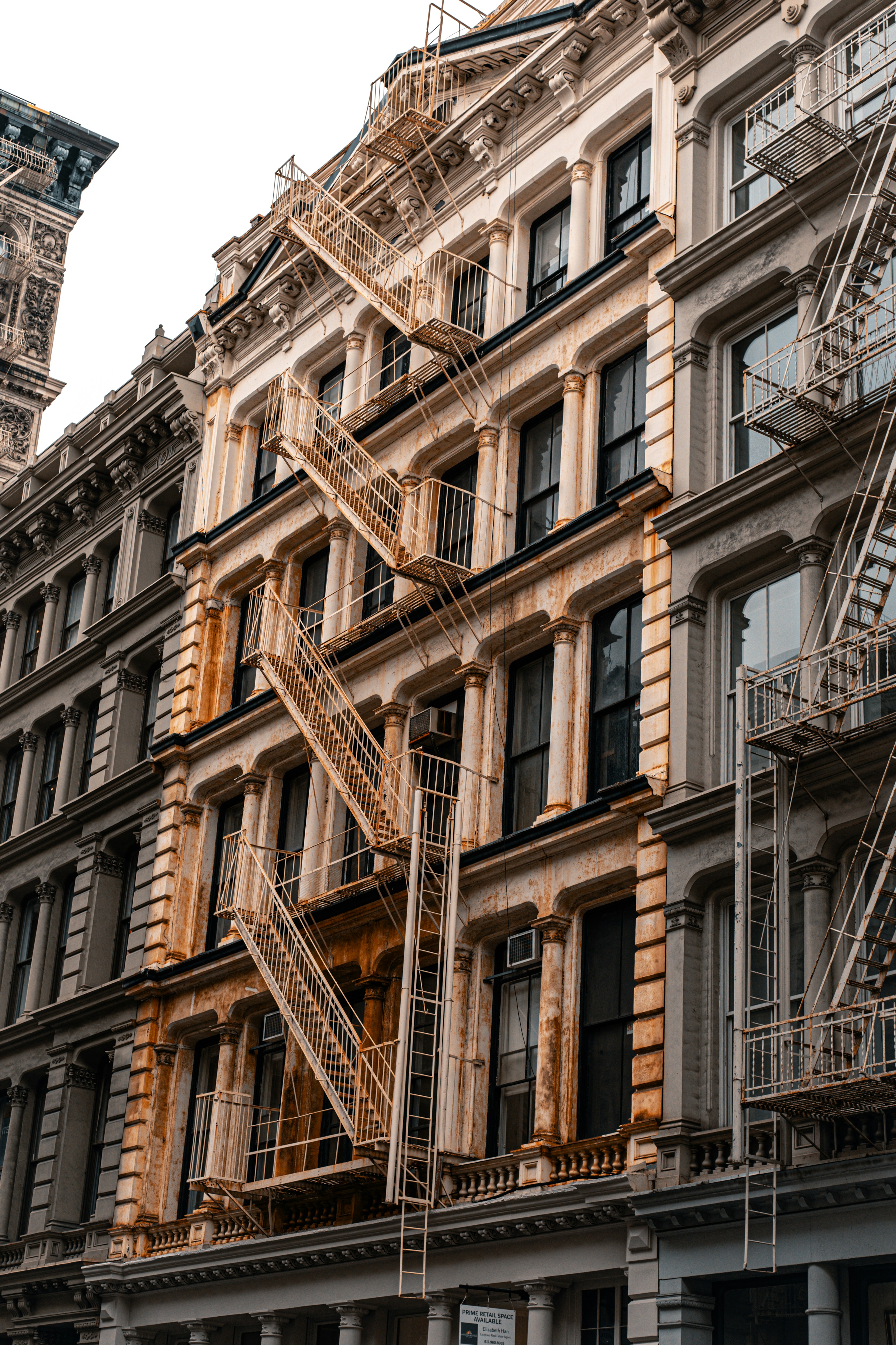 Photo by timowielink