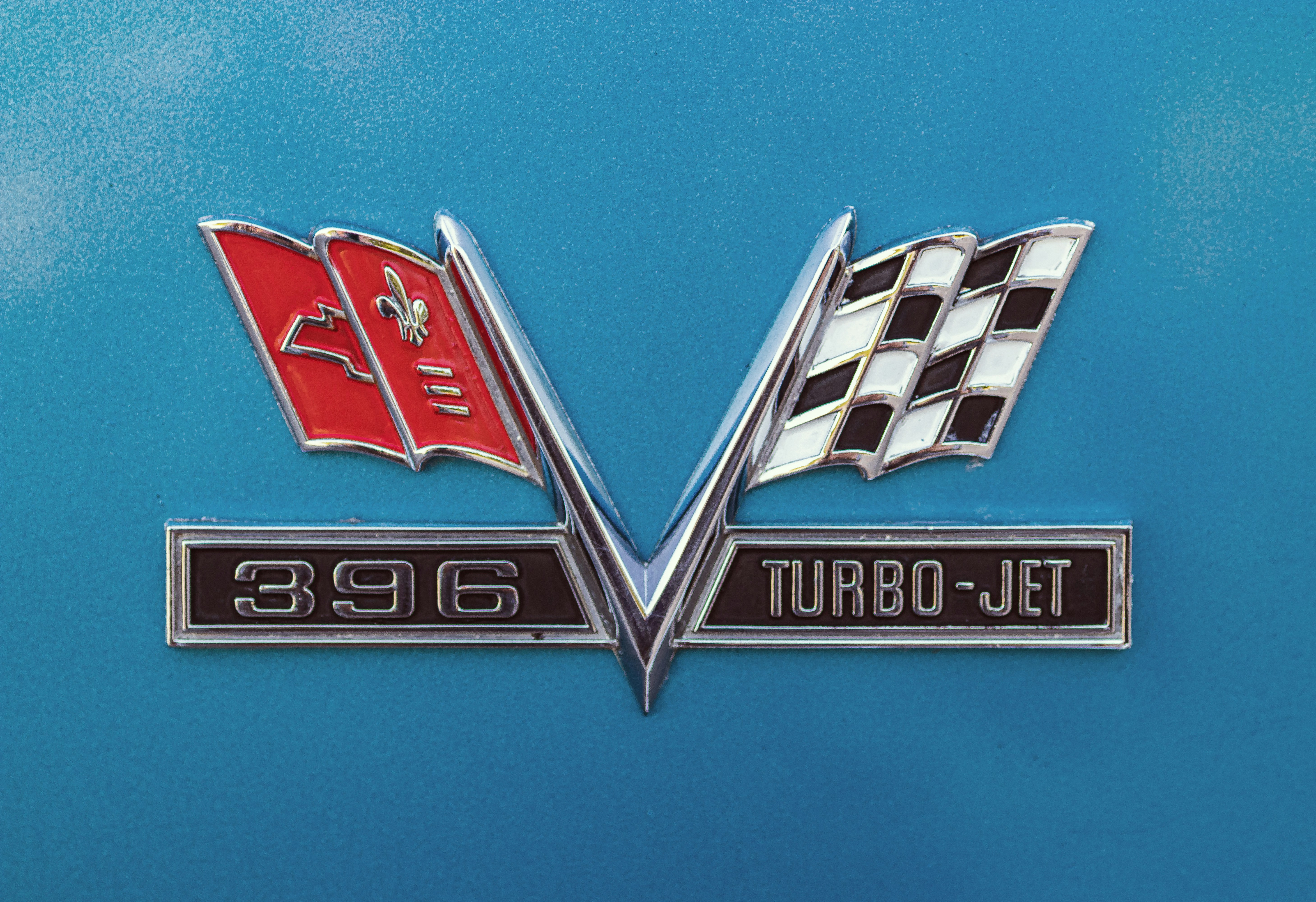 A close up of the emblem on a car