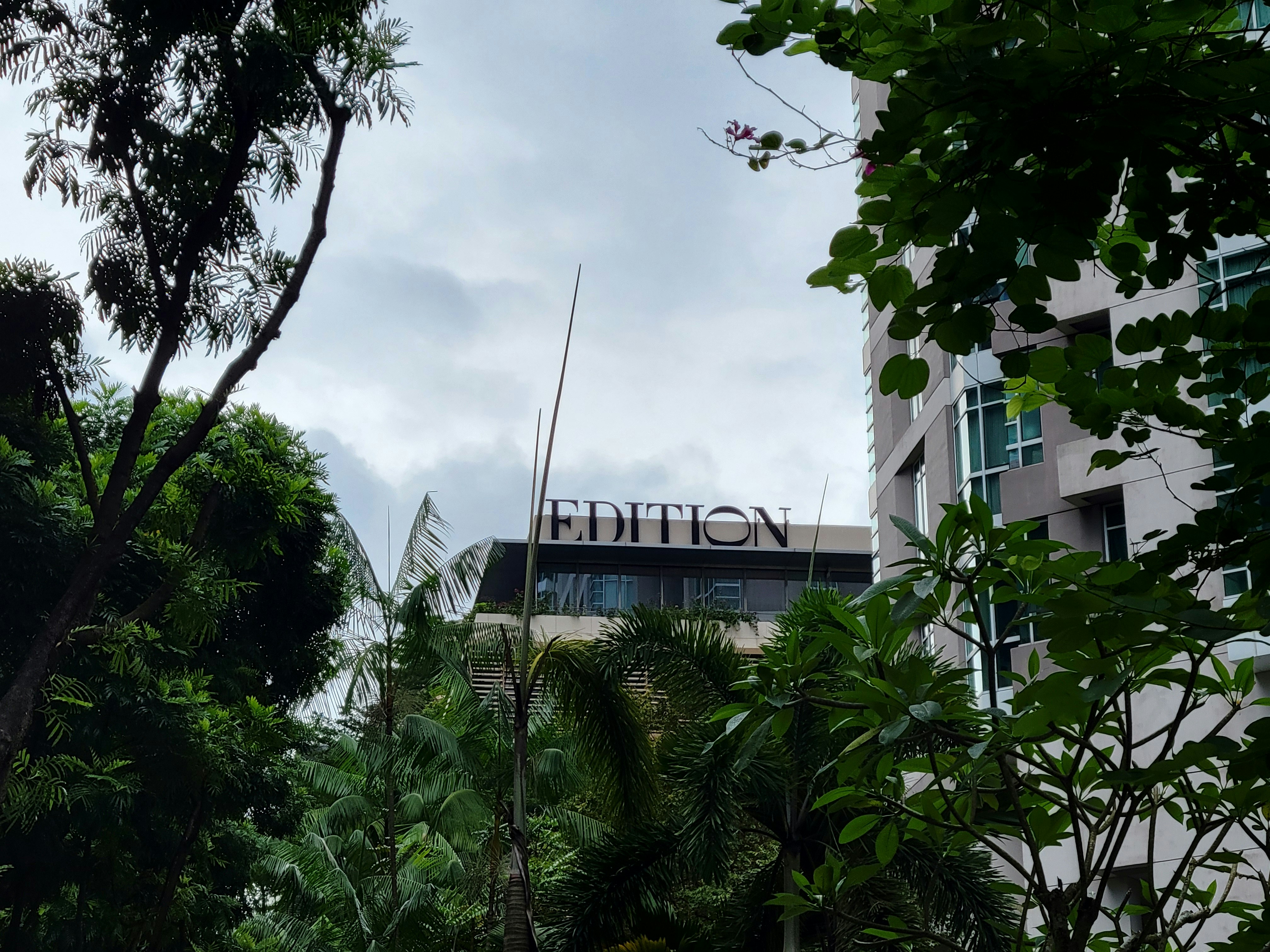 Photo by frugalflyer