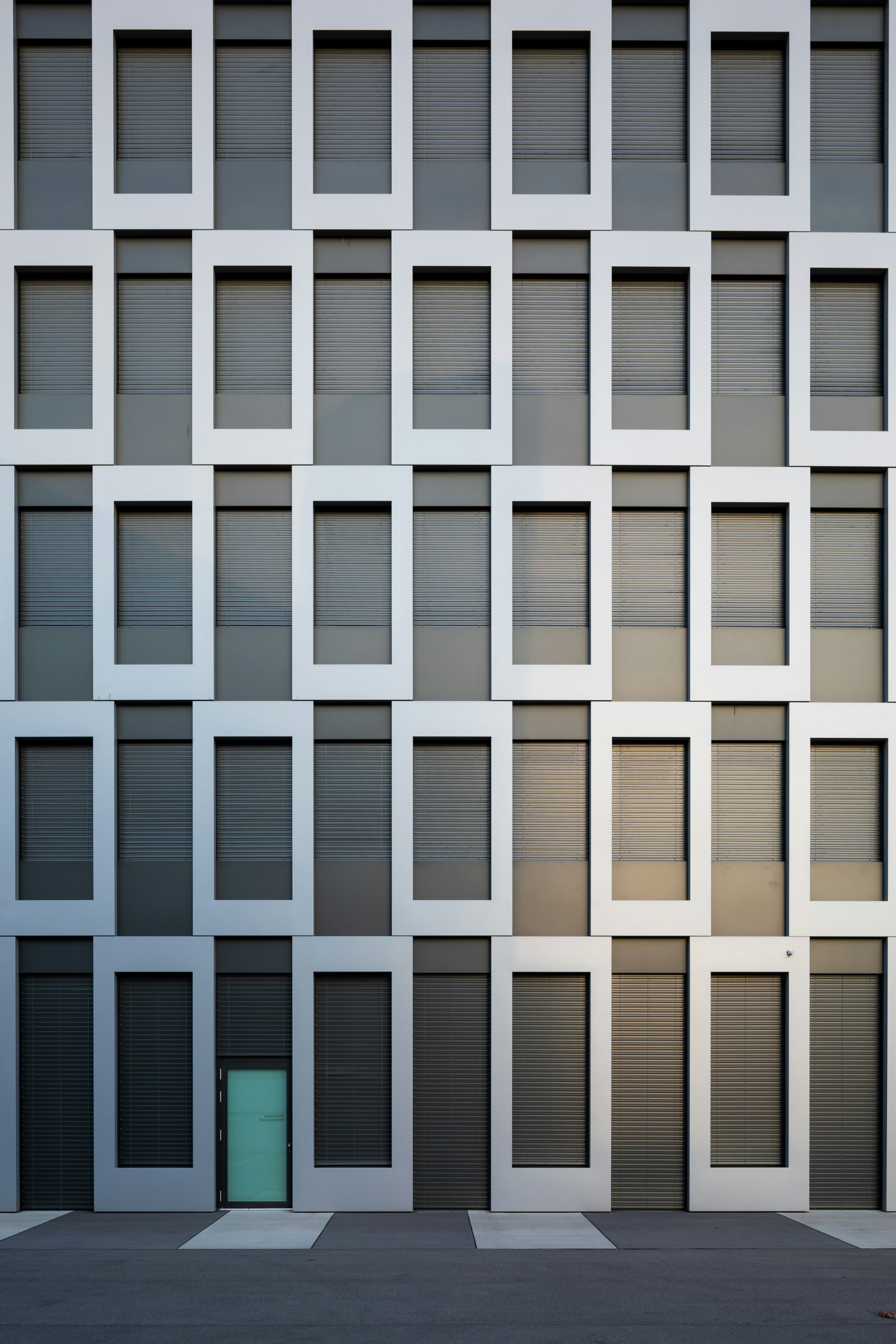 A building that has a lot of windows on it