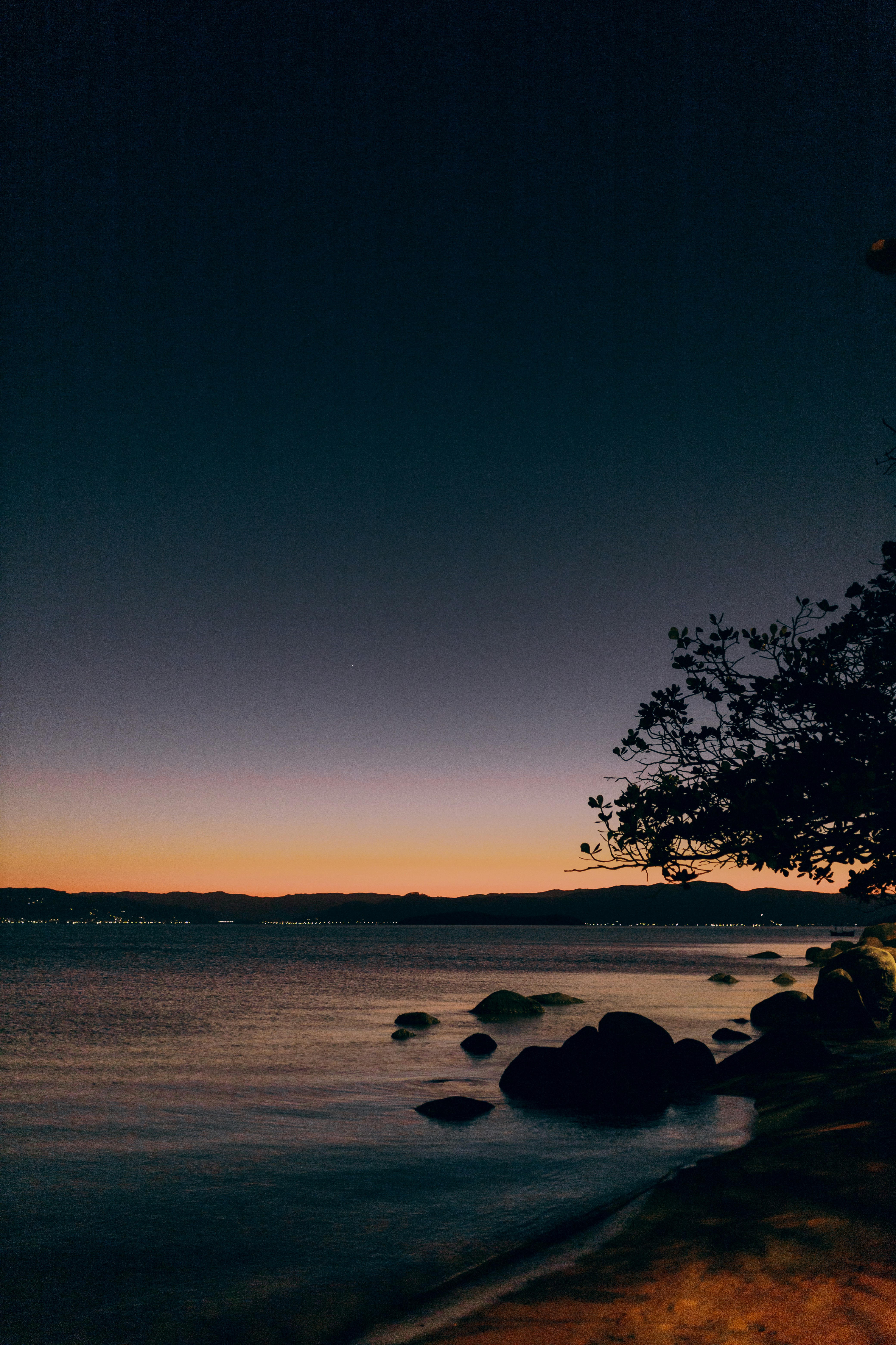 Photo by alexandermassph