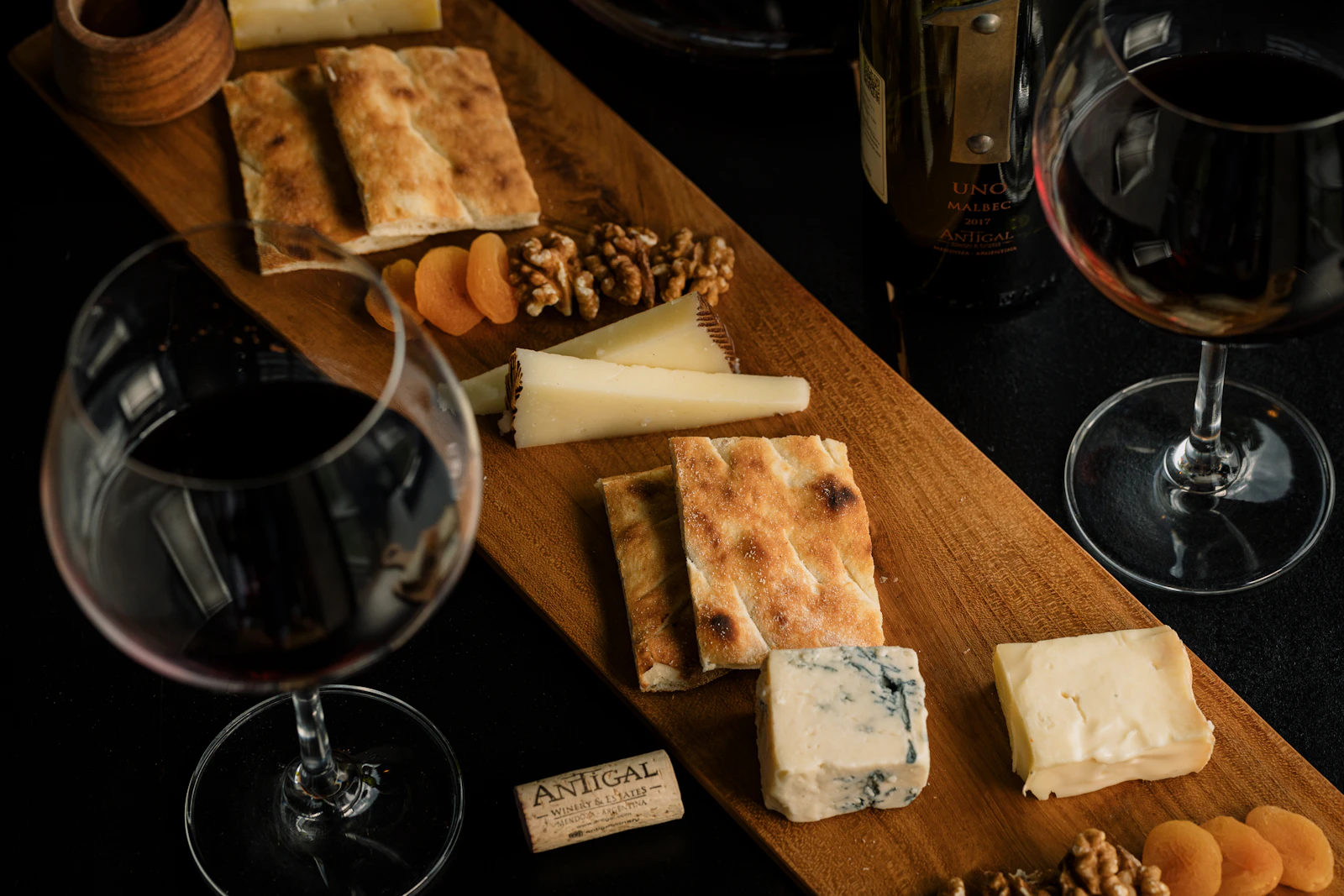 Carruth Cellars Urban Winegarden & Cheese Shop: Liberty Station