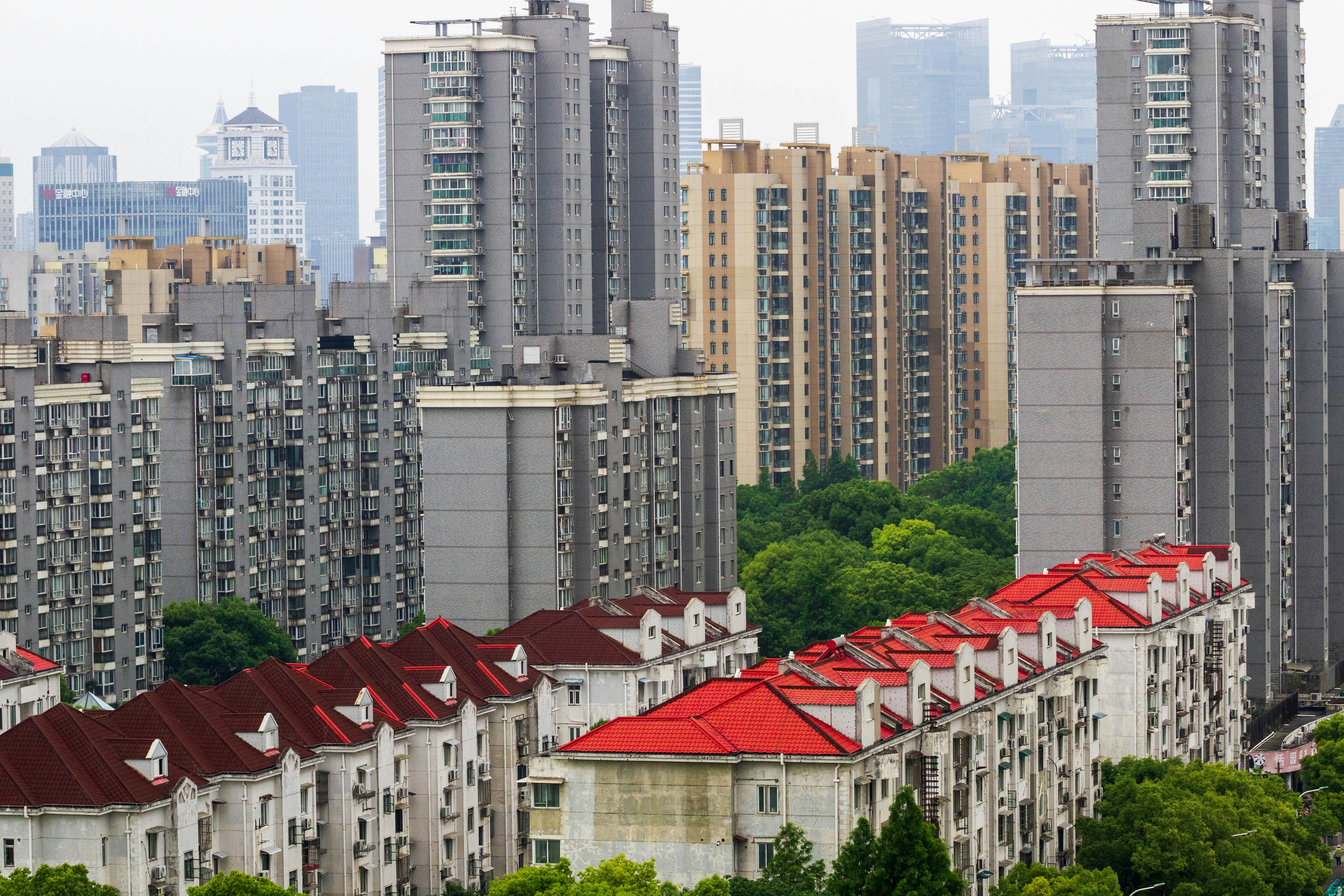 Shanghai Prices Rise as 90 Million Units Sit Vacant — What Global REITs Must Anticipate