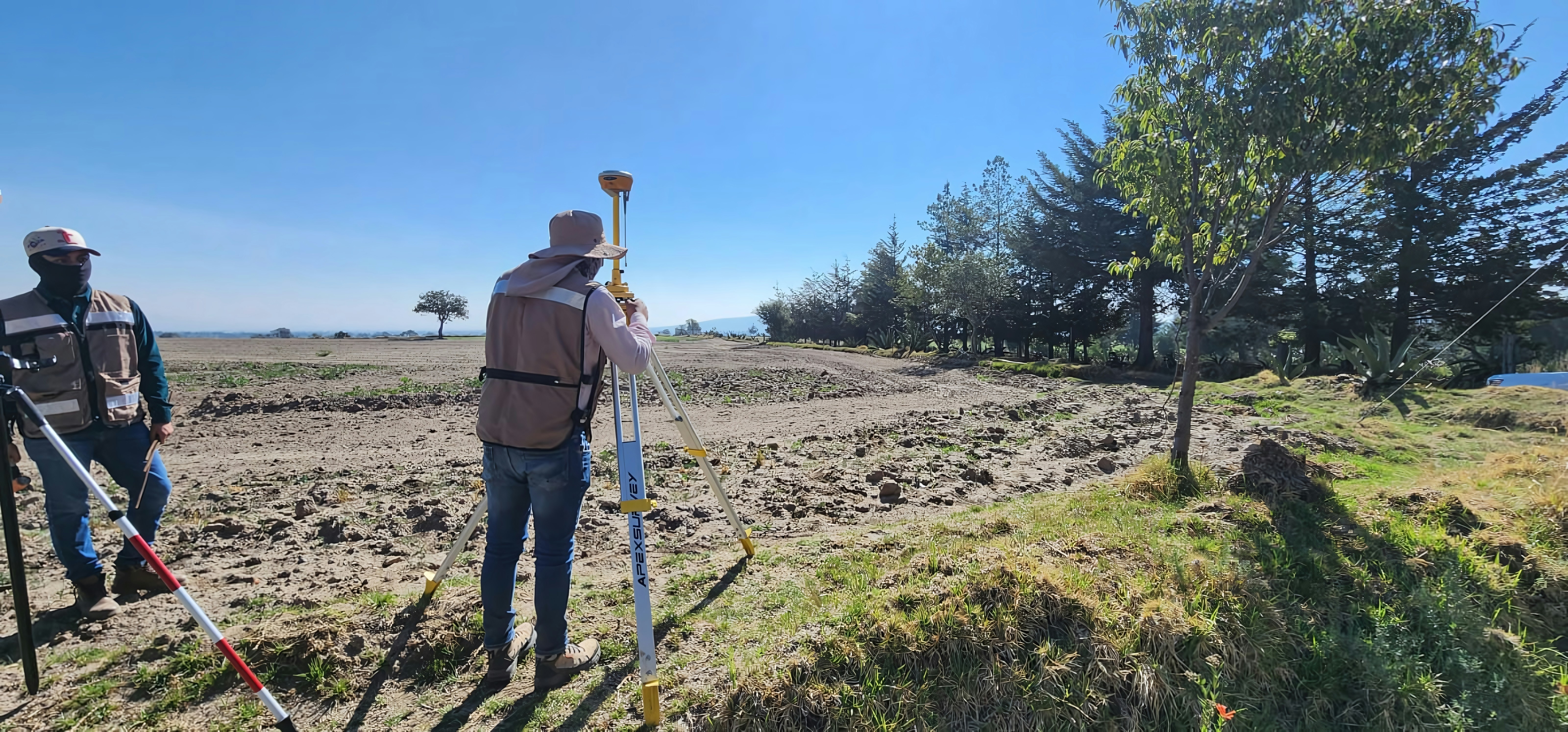 How to Prepare for a Land Surveyor Session (Property Owner's Checklist)