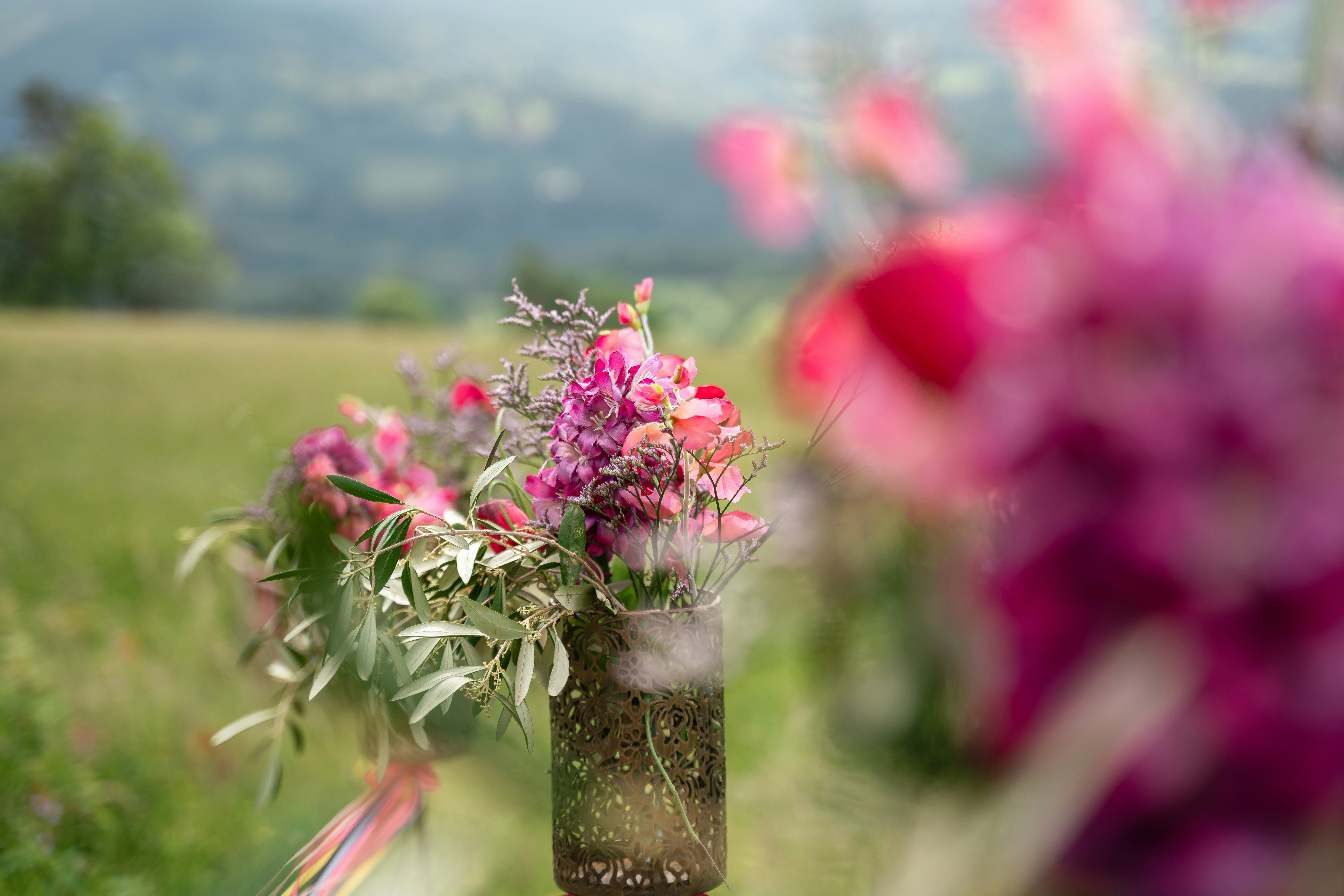 A bunch of flowers that are in a vase
